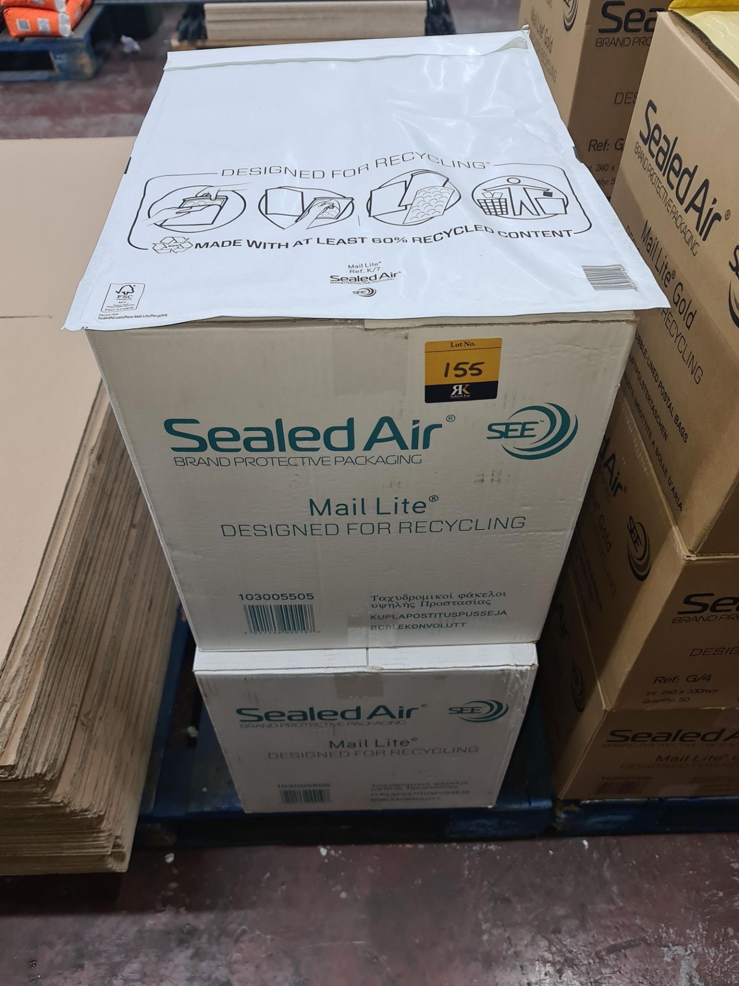 2 boxes of Sealed Air Mail Lite padded envelopes size K/7 - each box contains 50 envelopes meaning t - Image 2 of 2