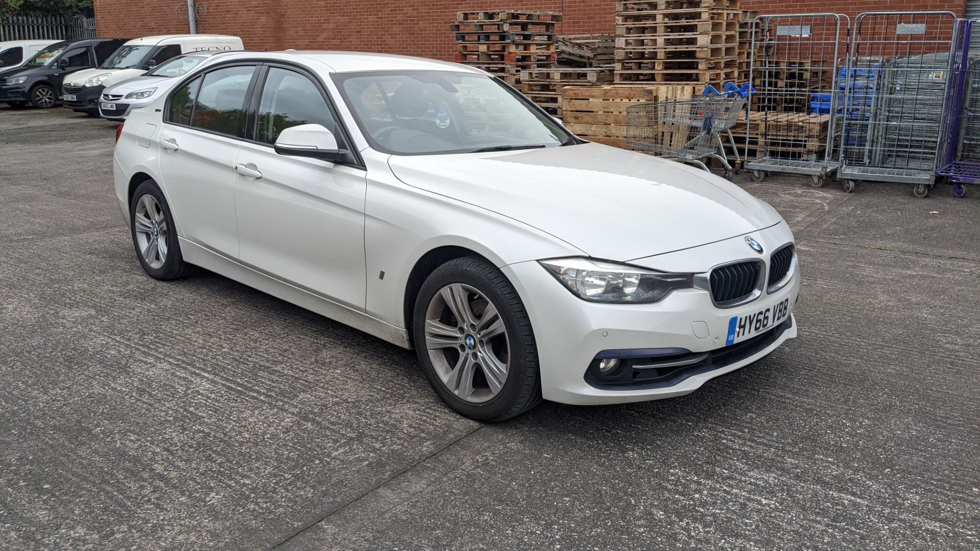 2016 BMW 330E Sport Auto 4 door saloon, 8 speed auto gearbox, PHEV with 1998cc petrol engine. - Image 50 of 66