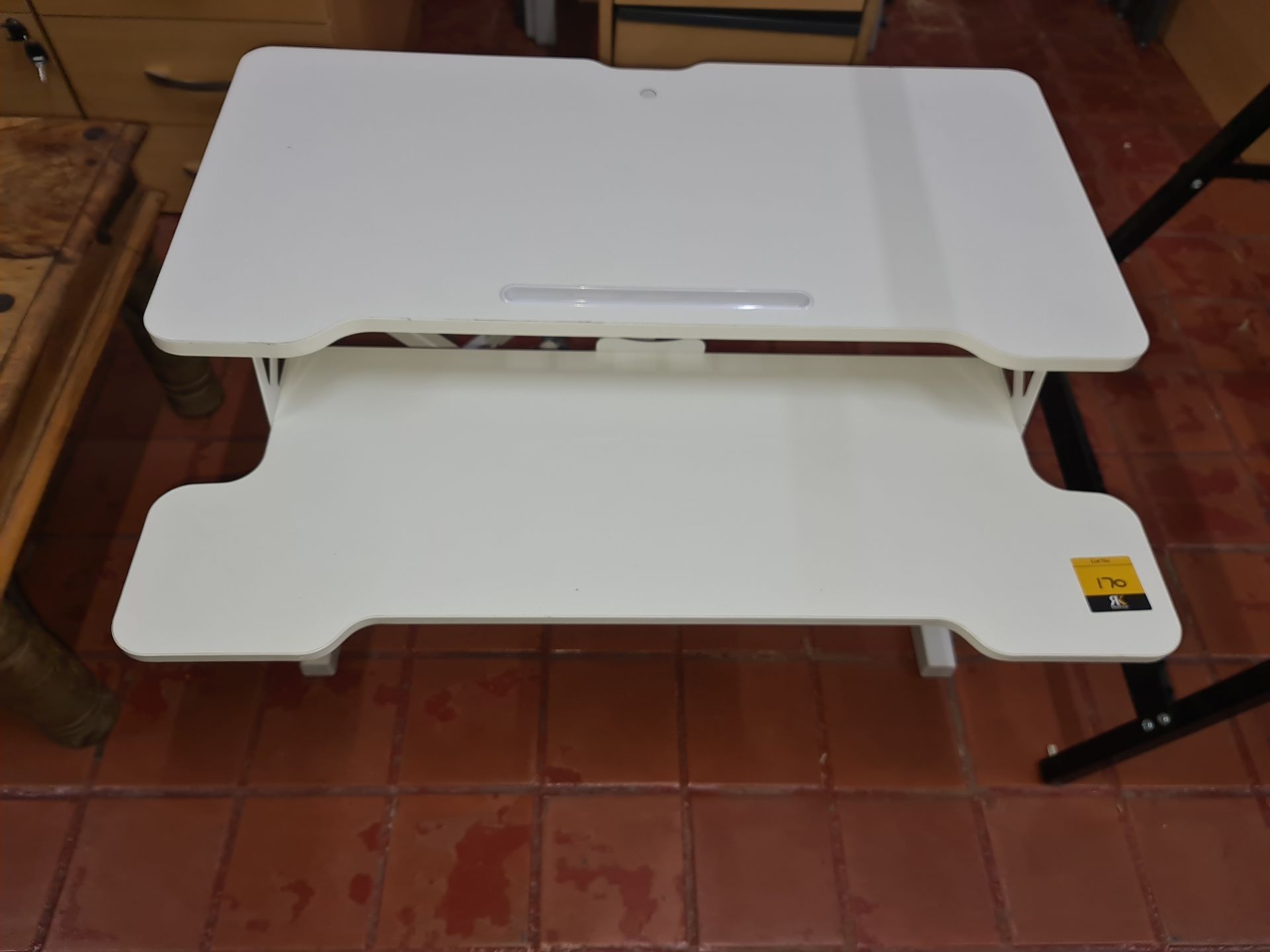 White computer table, dimensions as assembled approximately 800mm x 620mm - Image 2 of 4