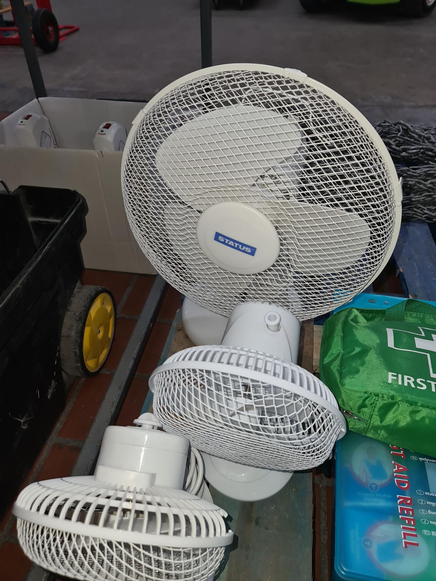 6 off assorted desk fans - Image 4 of 4