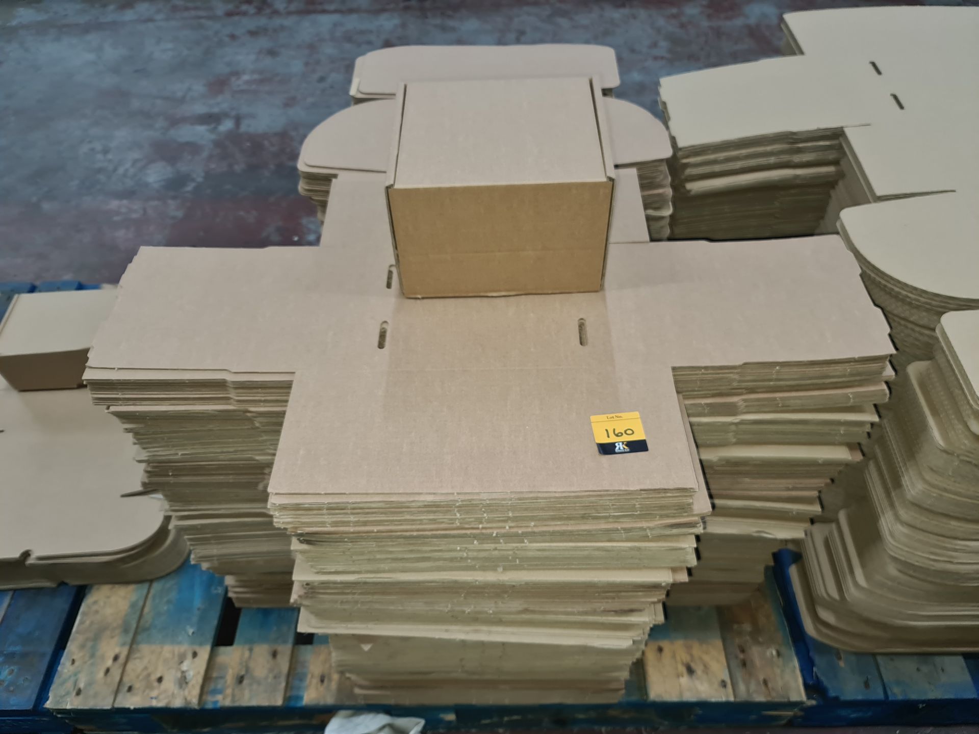 Approximately 230 off cardboard boxes each measuring approximately 235mm x 200mm x 155mm when assemb