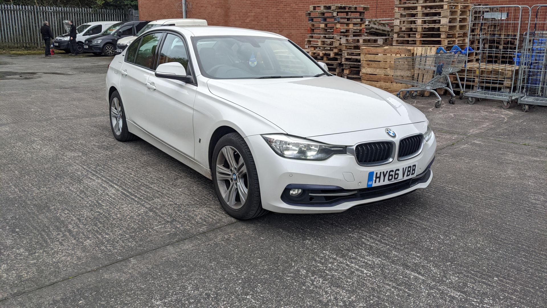 2016 BMW 330E Sport Auto 4 door saloon, 8 speed auto gearbox, PHEV with 1998cc petrol engine. - Image 49 of 66