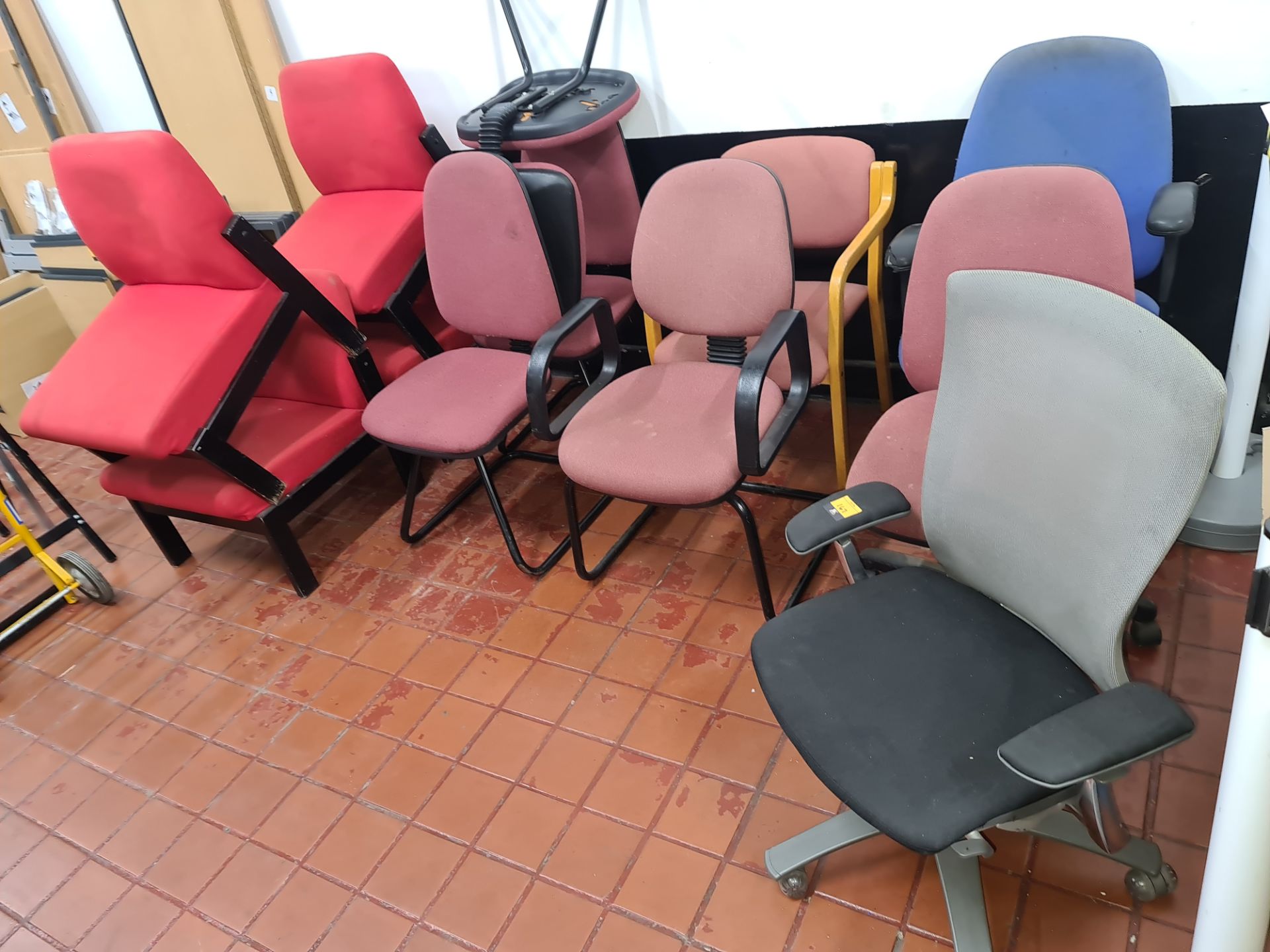 12 assorted office & meeting chairs