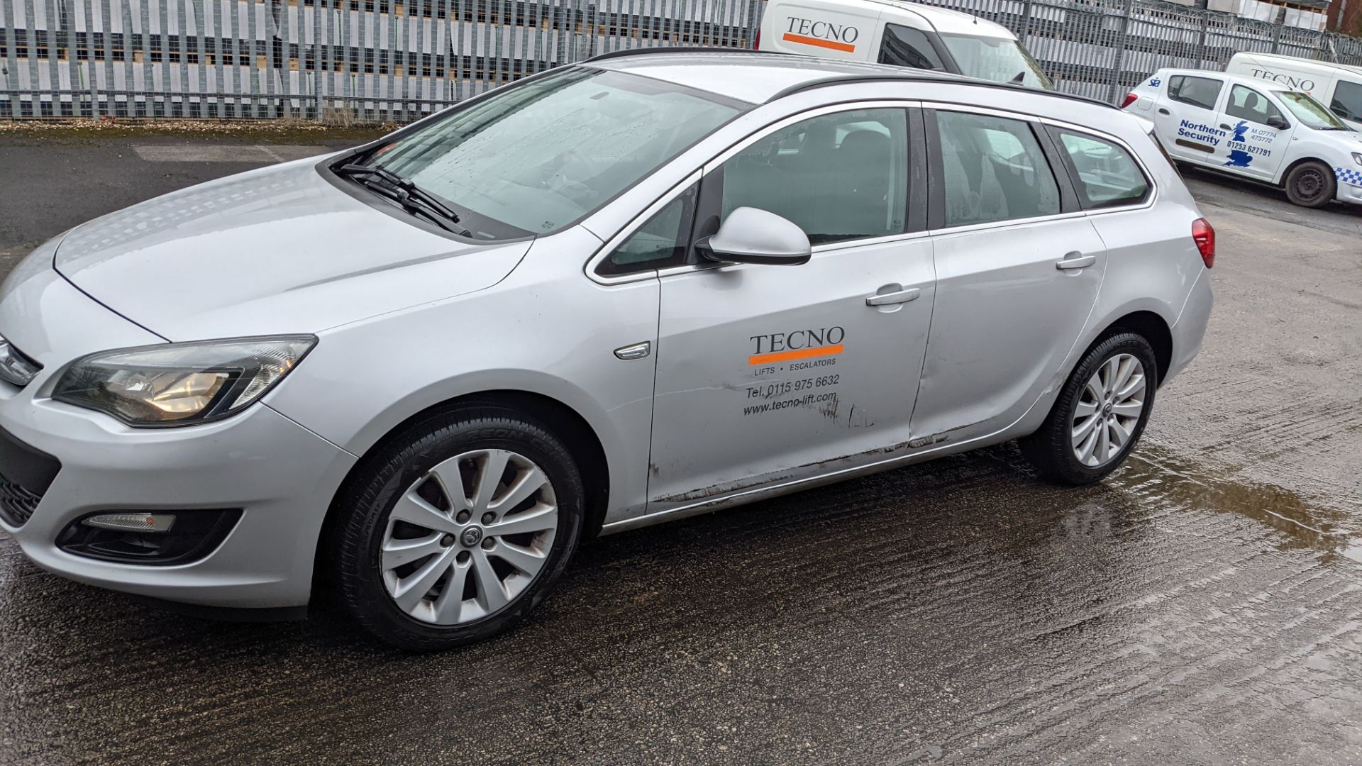 2016 Vauxhall Astra Tech Line CDTi Ecoflex S/S estate car - Image 10 of 45