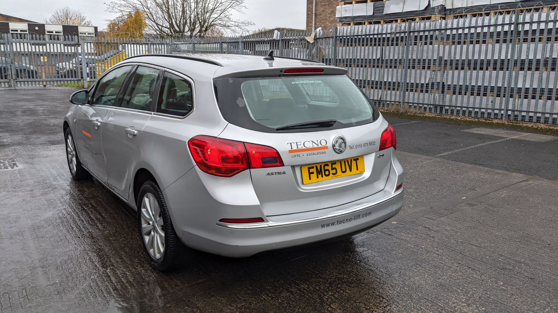 2016 Vauxhall Astra Tech Line CDTi Ecoflex S/S estate car - Image 16 of 45