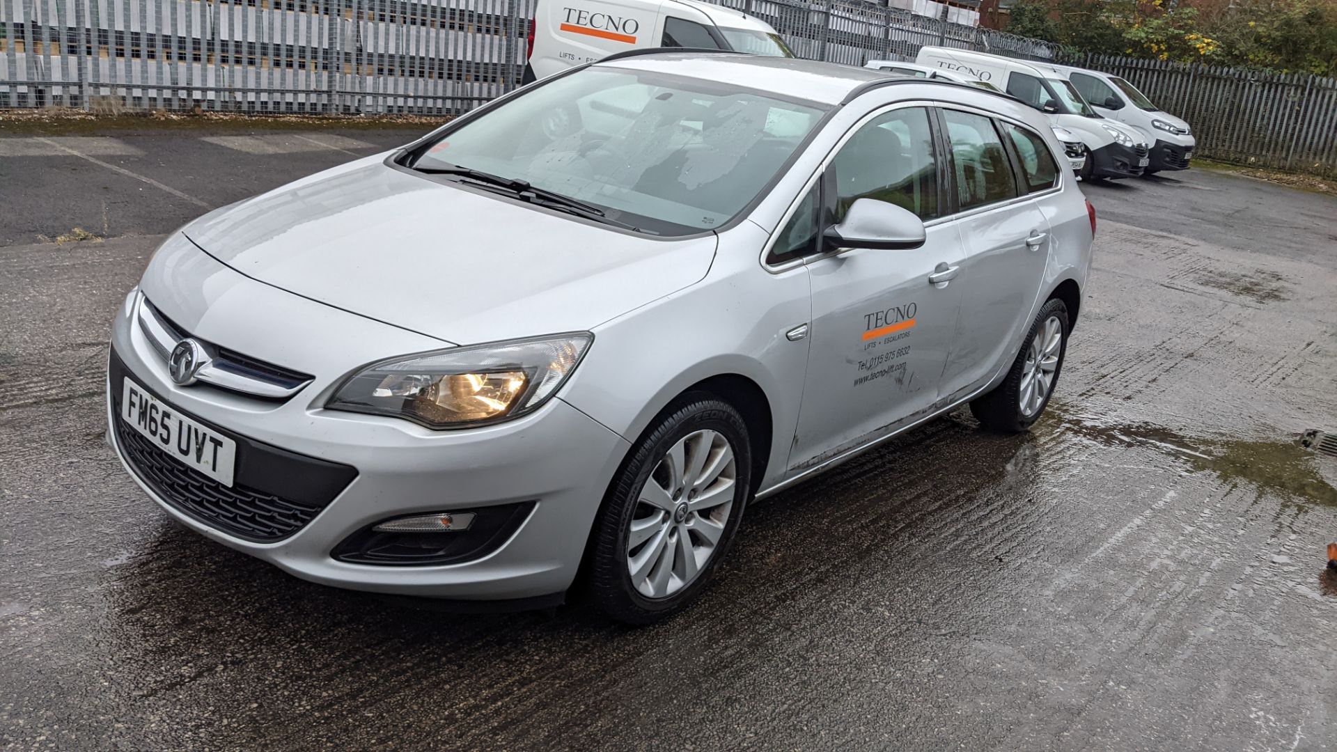 2016 Vauxhall Astra Tech Line CDTi Ecoflex S/S estate car - Image 8 of 45