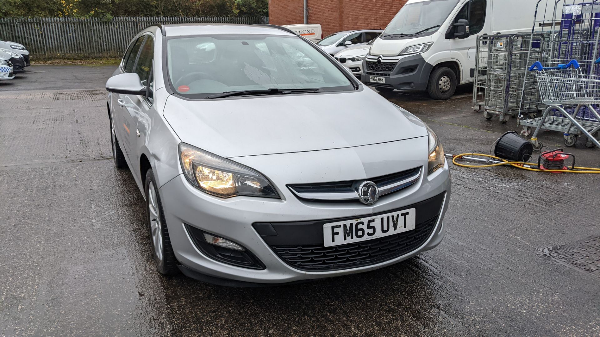 2016 Vauxhall Astra Tech Line CDTi Ecoflex S/S estate car - Image 3 of 45