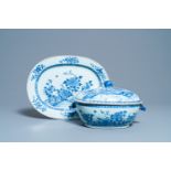 A Chinese blue and white tureen and cover on stand, Qianlong