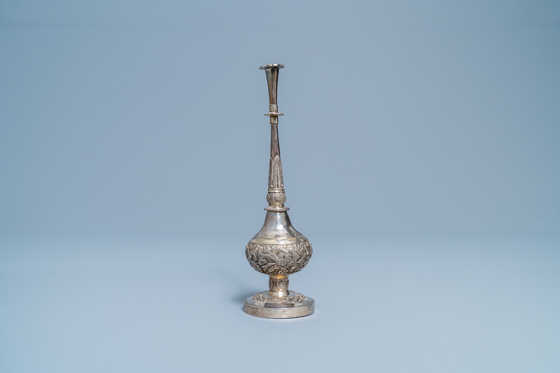 A Chinese inscribed Islamic market silver rosewater sprinkler, 19th C. - Image 5 of 7