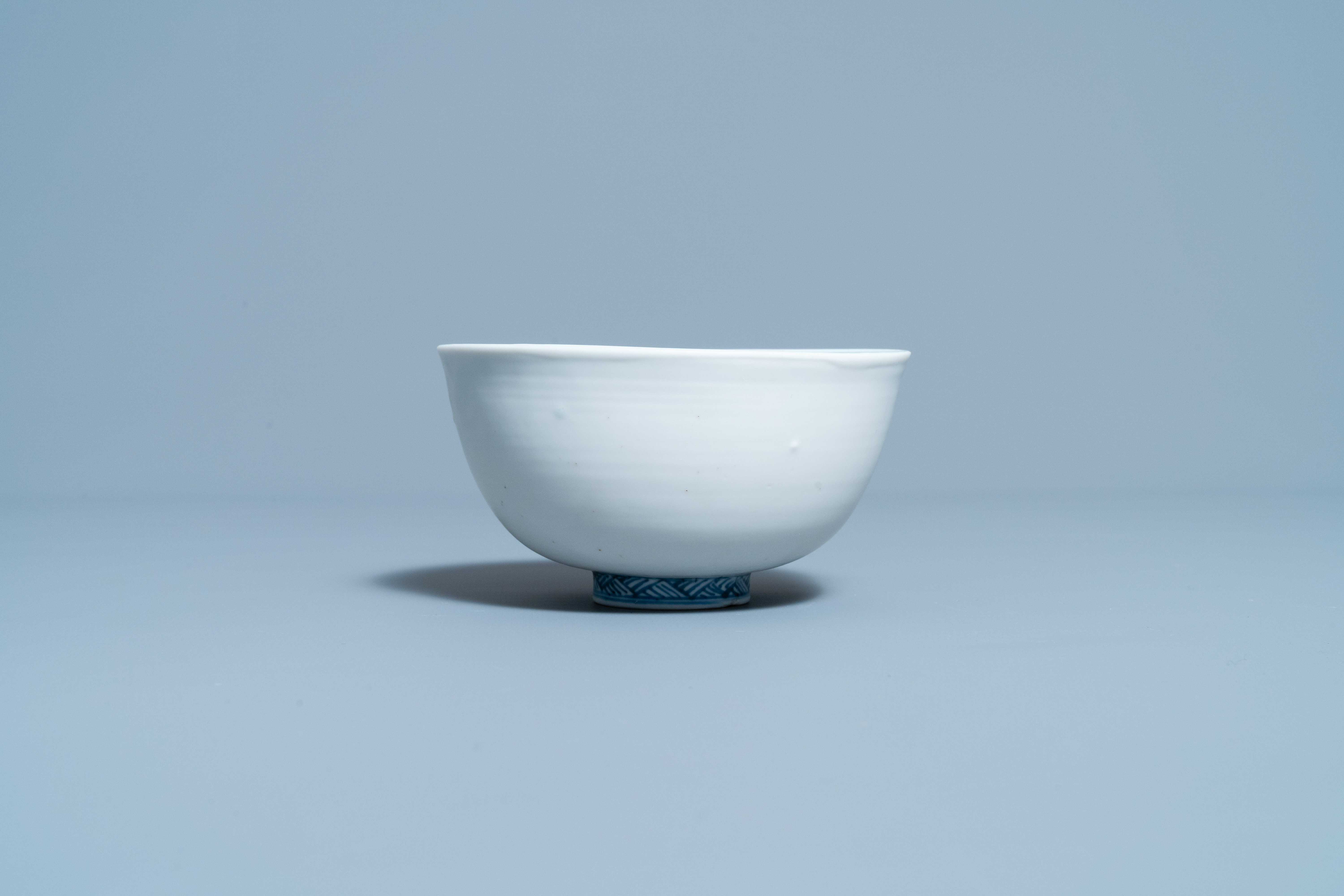A rare Chinese blue and white 'Mandarin ducks' bowl with matte-glazed exterior, Fu mark, Ming - Image 4 of 7
