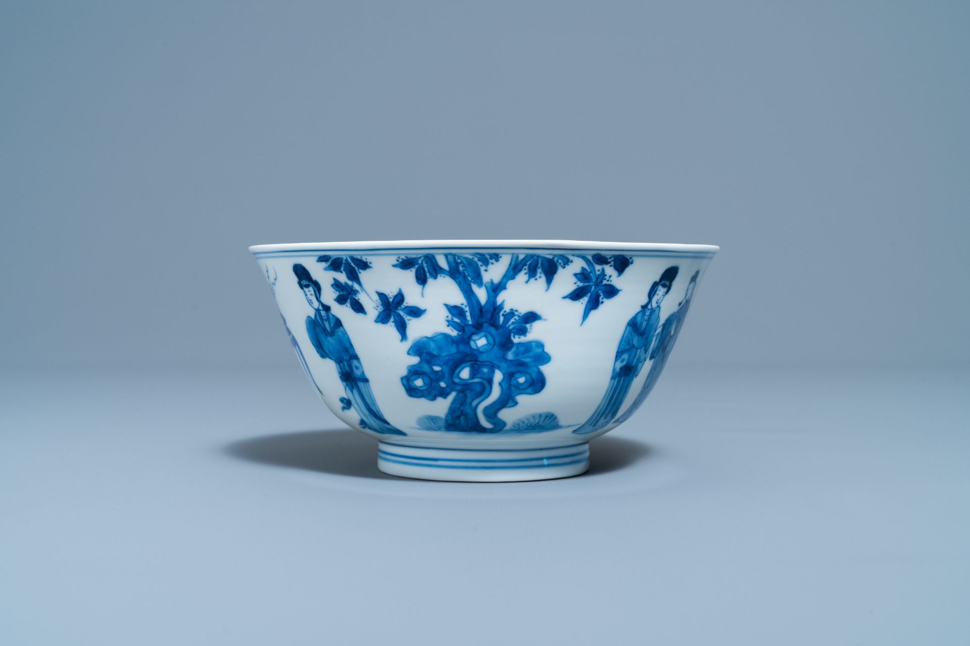 A Chinese blue and white 'Long Eliza' bowl, 'Qi Zhen Ru Yu' mark, Kangxi - Image 5 of 7