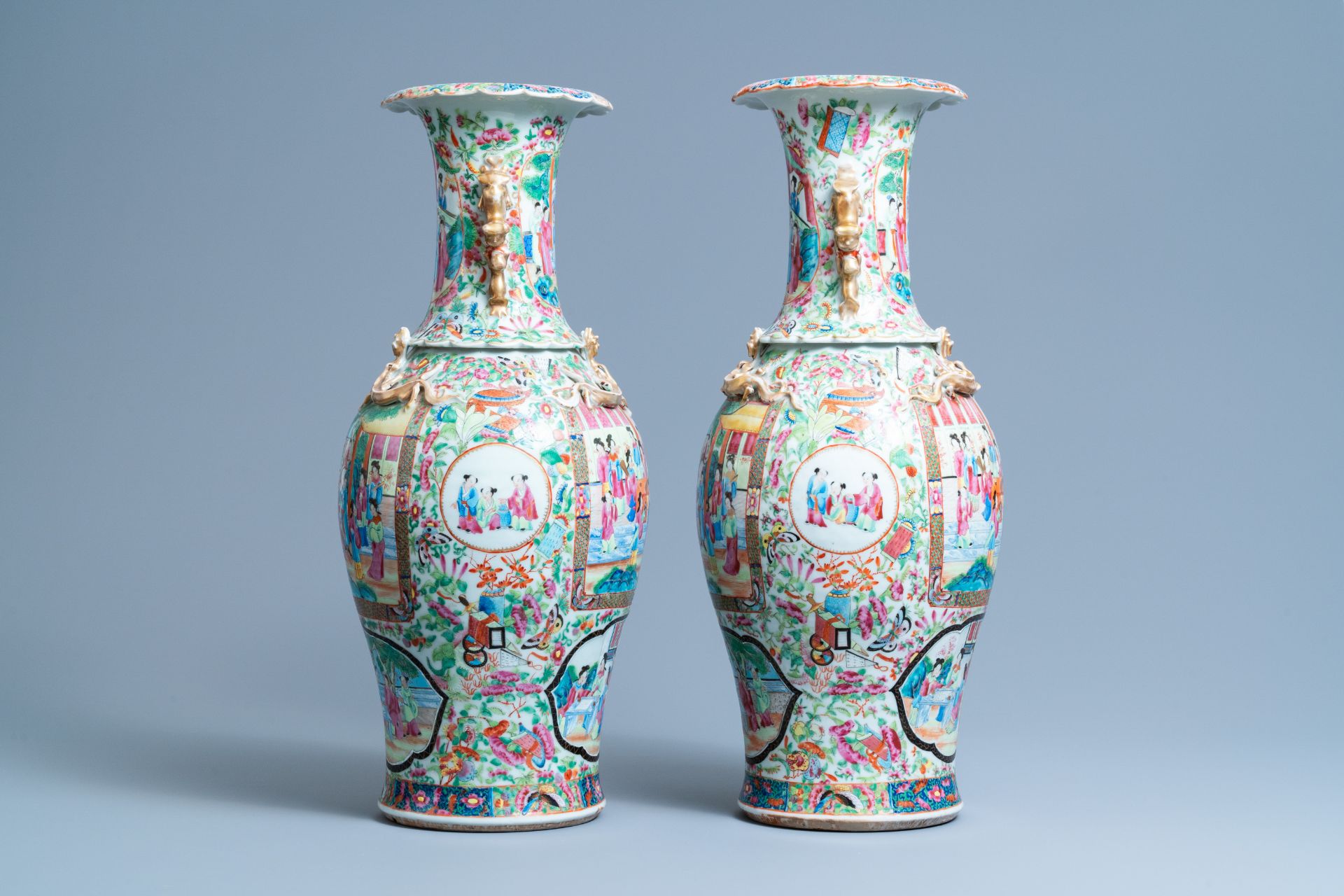 A pair of Chinese Canton famille rose vases, 19th C. - Image 4 of 6