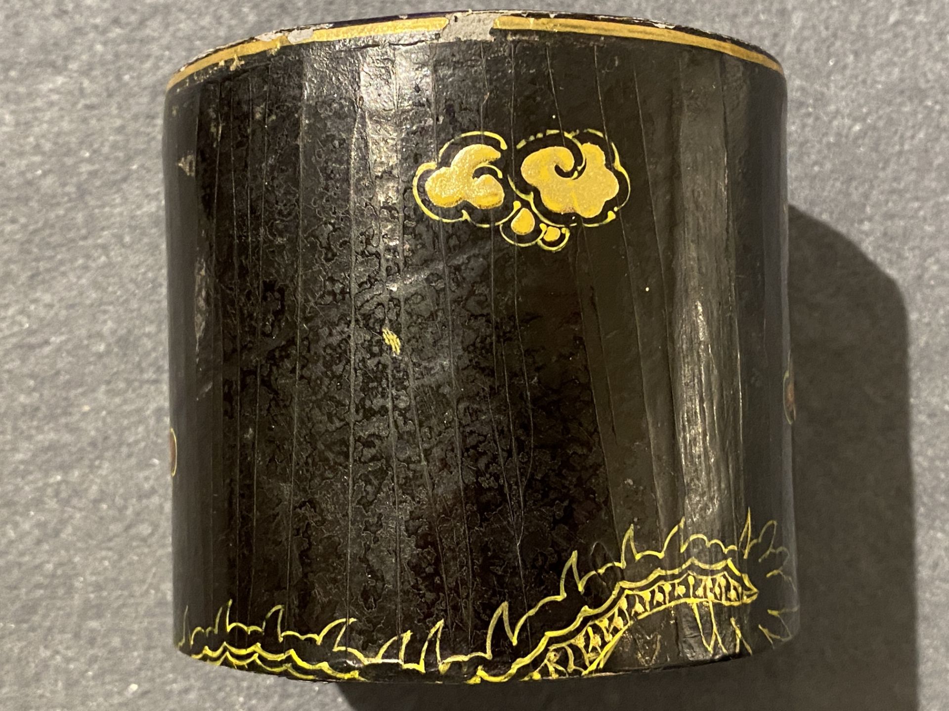 An imperial Chinese cylindrical painted and lacquered wood edict container, 17/18th C. - Image 16 of 34