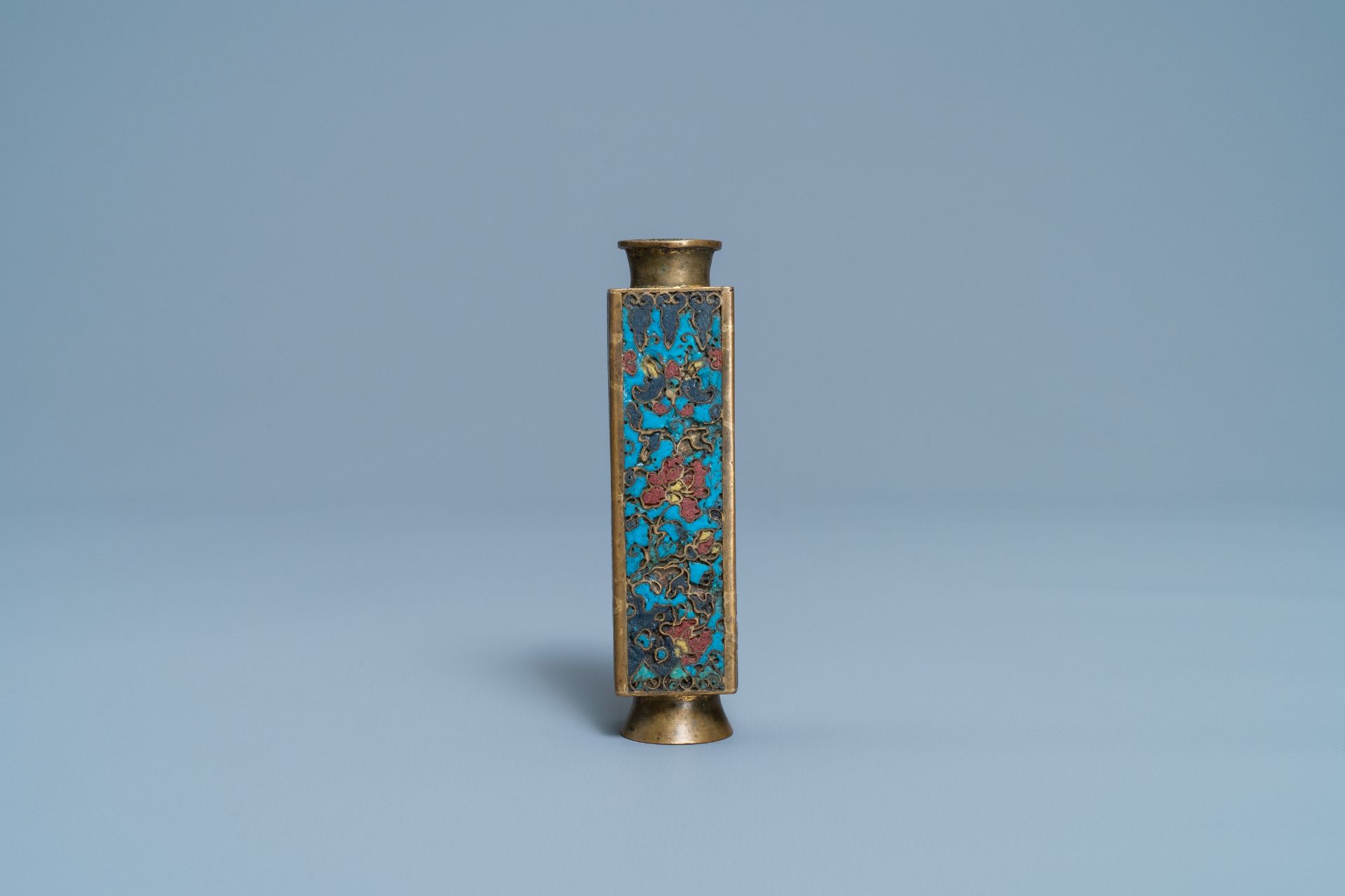 A small Chinese cloisonné cong vase, Wanli - Image 3 of 7