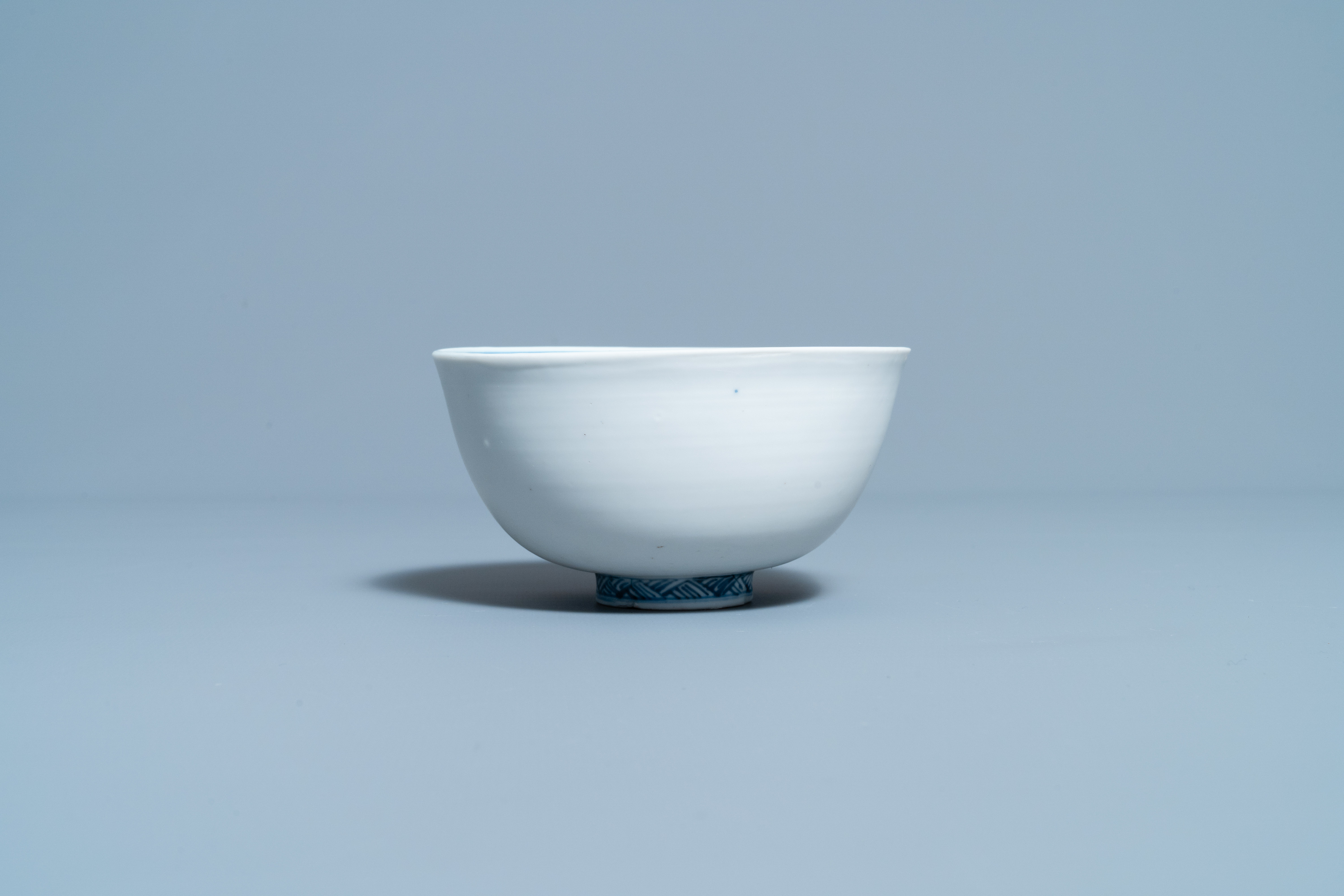 A rare Chinese blue and white 'Mandarin ducks' bowl with matte-glazed exterior, Fu mark, Ming - Image 5 of 7