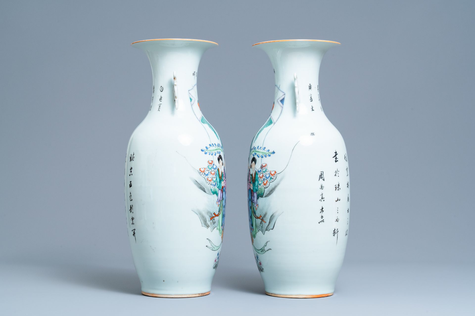 A pair of Chinese famille rose vases, 19/20thÊ C. - Image 4 of 6