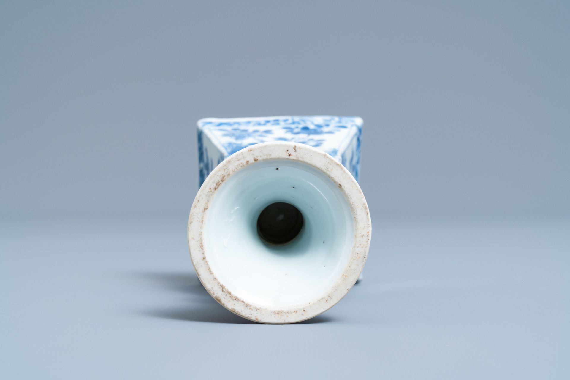 A rare Chinese blue and white tapered square quadrangular stem cup, Kangxi - Image 7 of 7