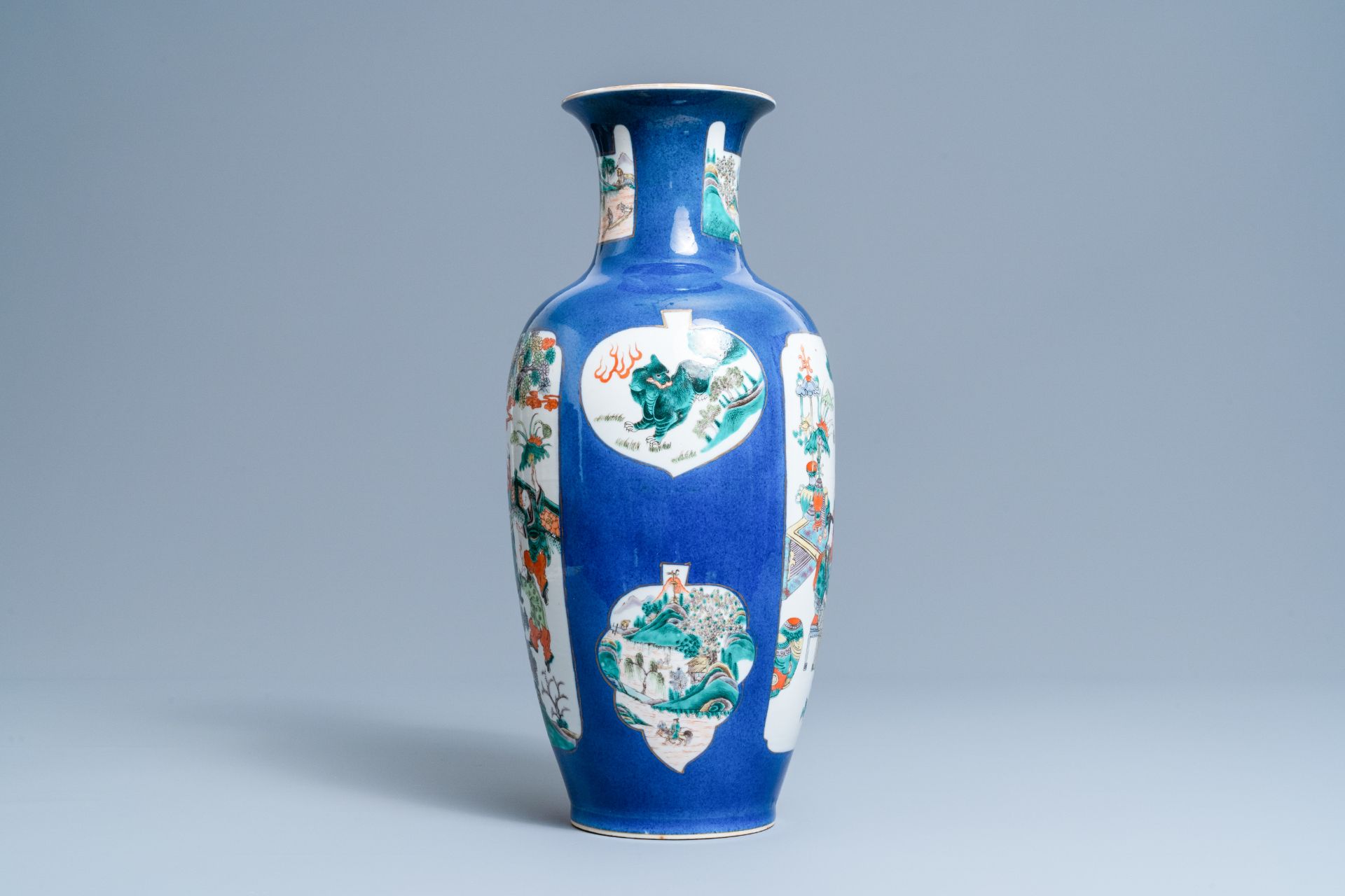 A Chinese famille verte powder blue-ground vase, 19th C. - Image 2 of 6