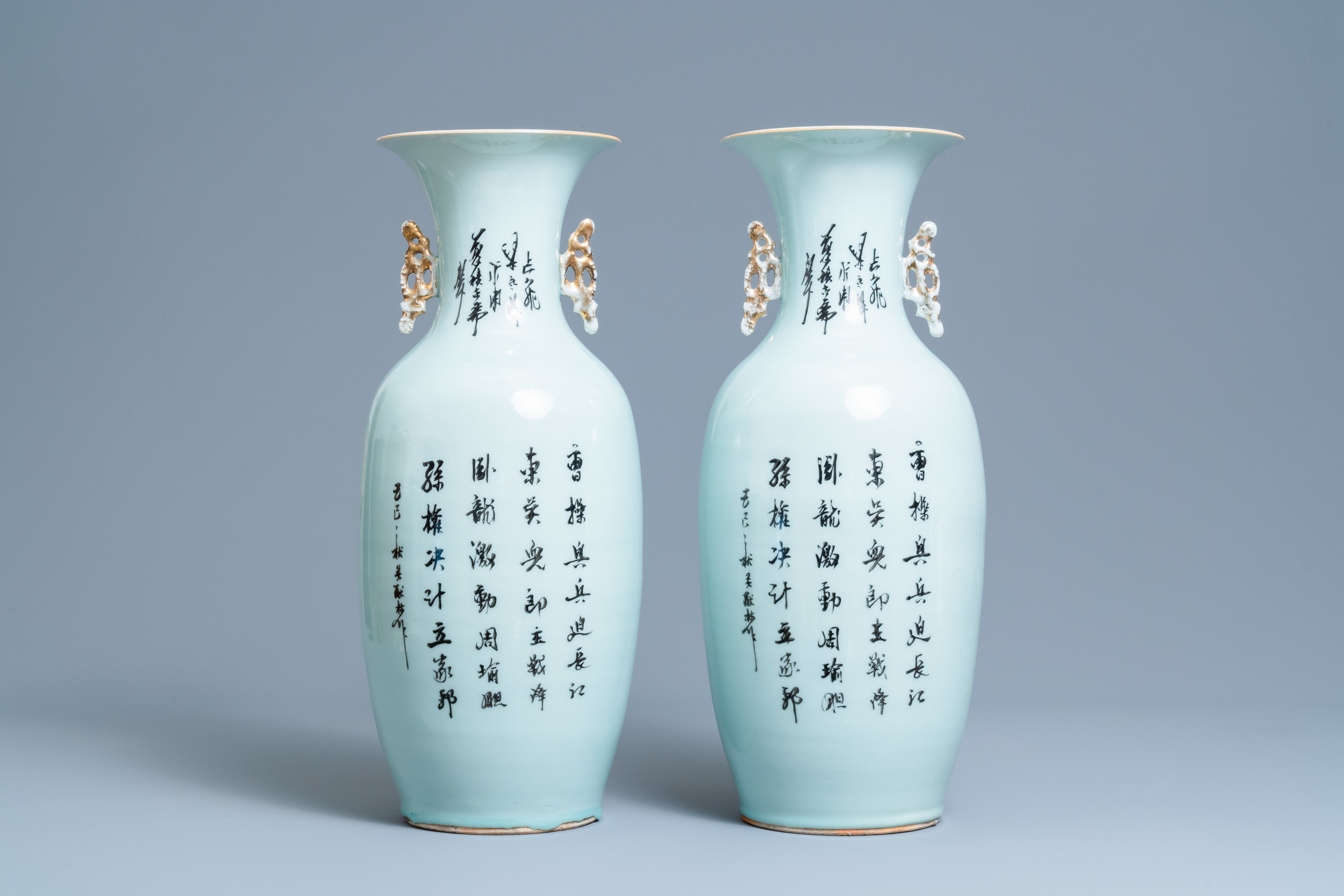 A pair of Chinese famille rose 'court scene' vases, 19/20th C. - Image 3 of 6
