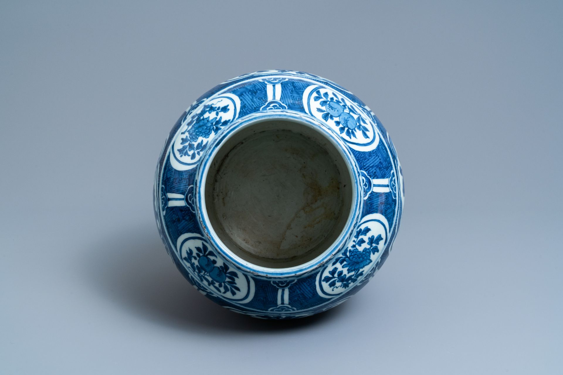 A Chinese blue and white vase with floral panels, Wanli - Image 6 of 6