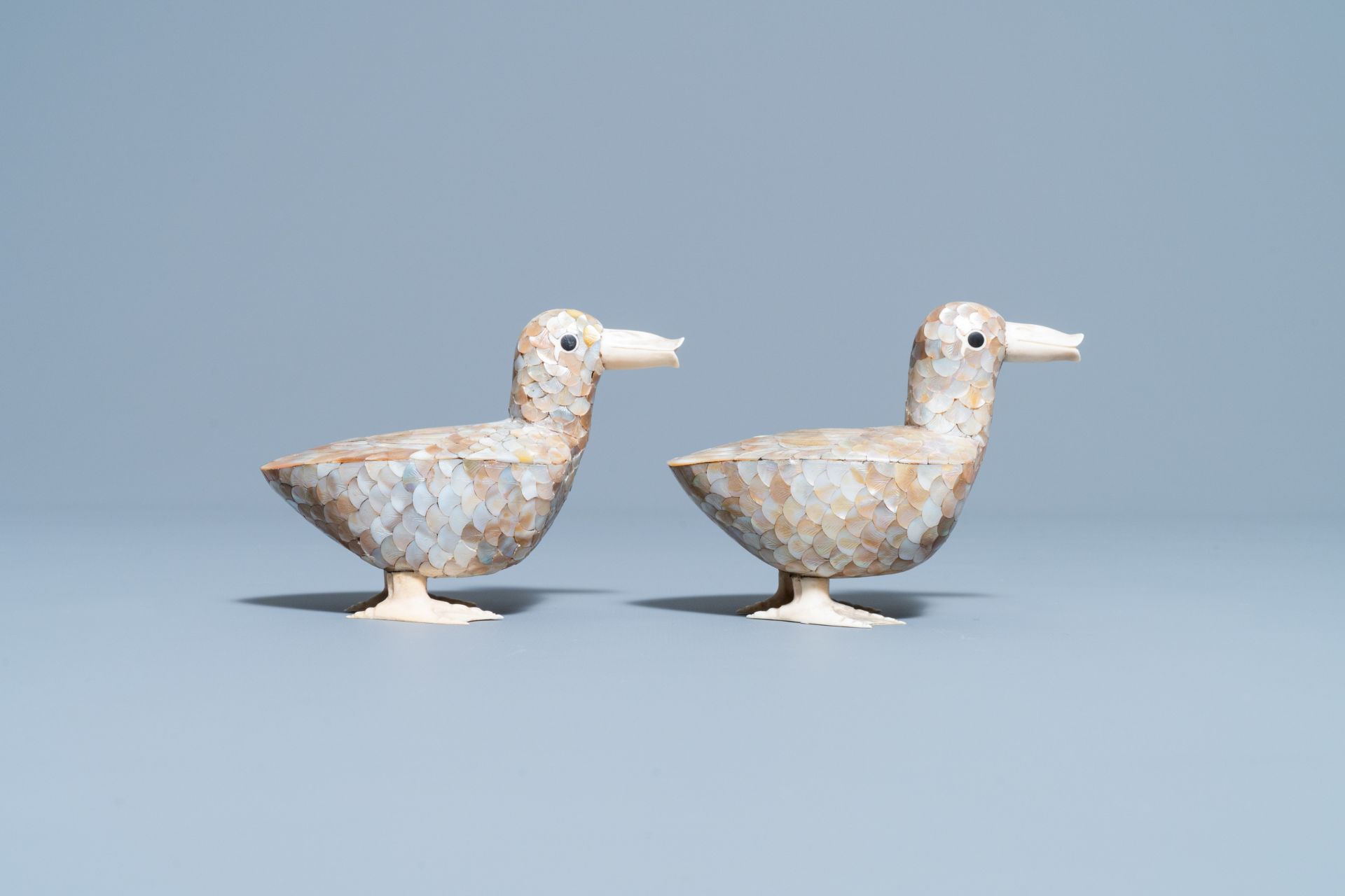 A pair of Chinese bone and mother-of-pearl models of ducks, 19th C. - Image 5 of 8