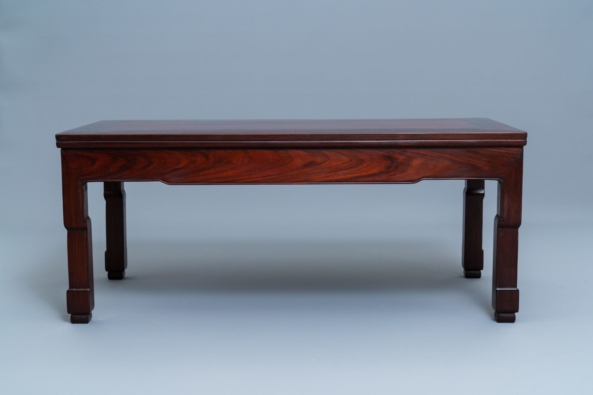 Two Chinese rectangular wooden 'kang' tables, 19/20th C. - Image 3 of 17
