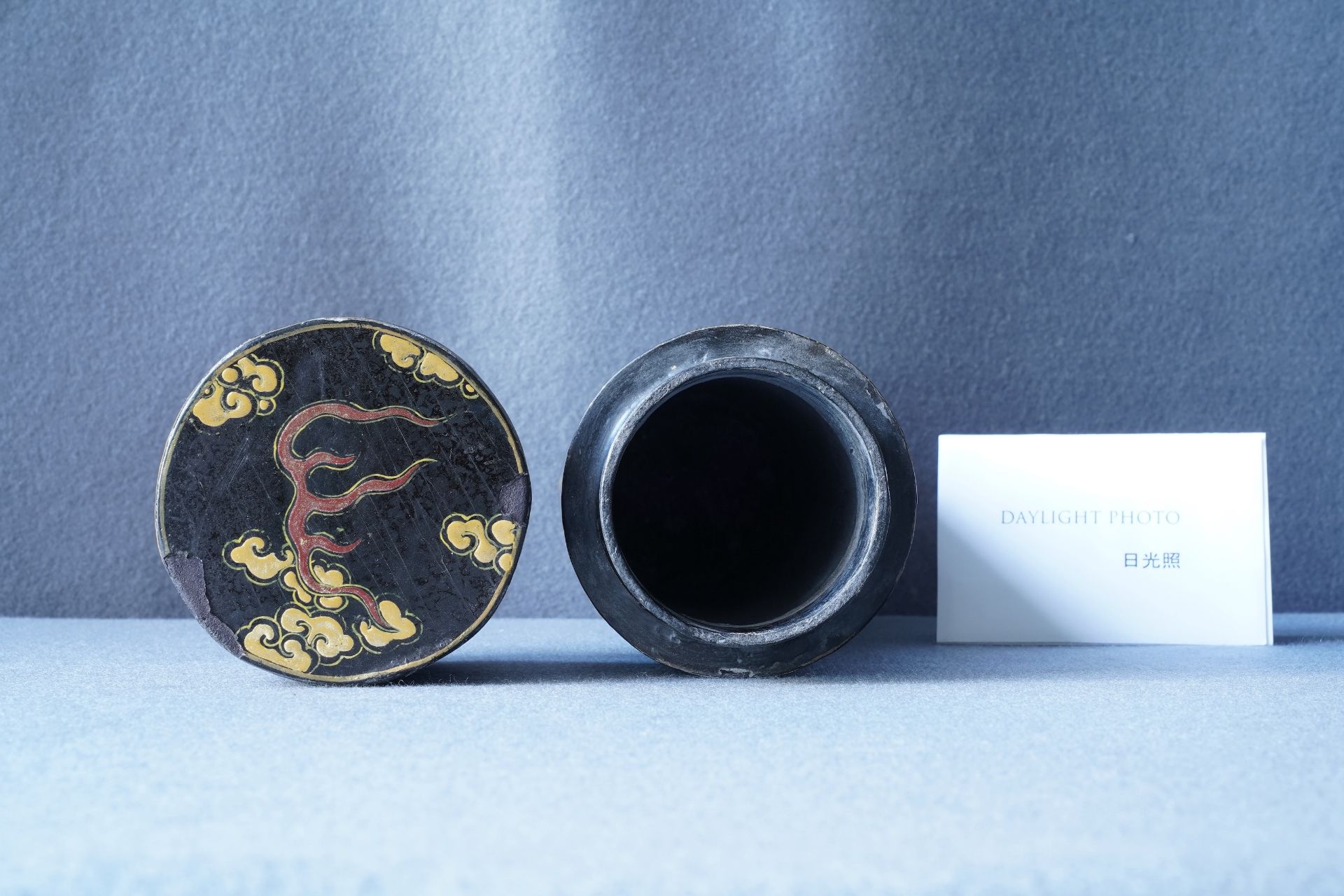 An imperial Chinese cylindrical painted and lacquered wood edict container, 17/18th C. - Image 33 of 34