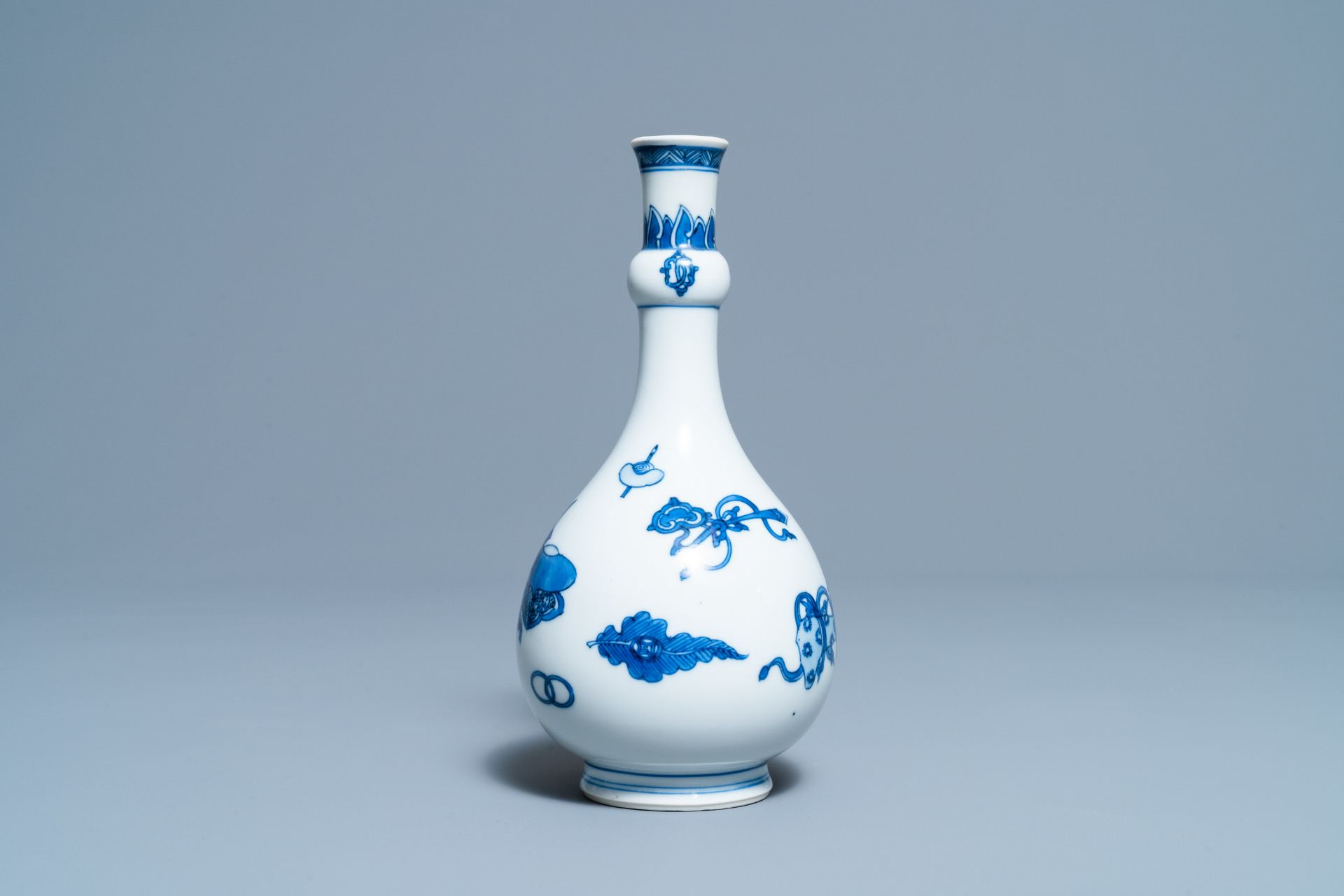 A Chinese blue and white 'antiquities' bottle vase, Kangxi - Image 3 of 6