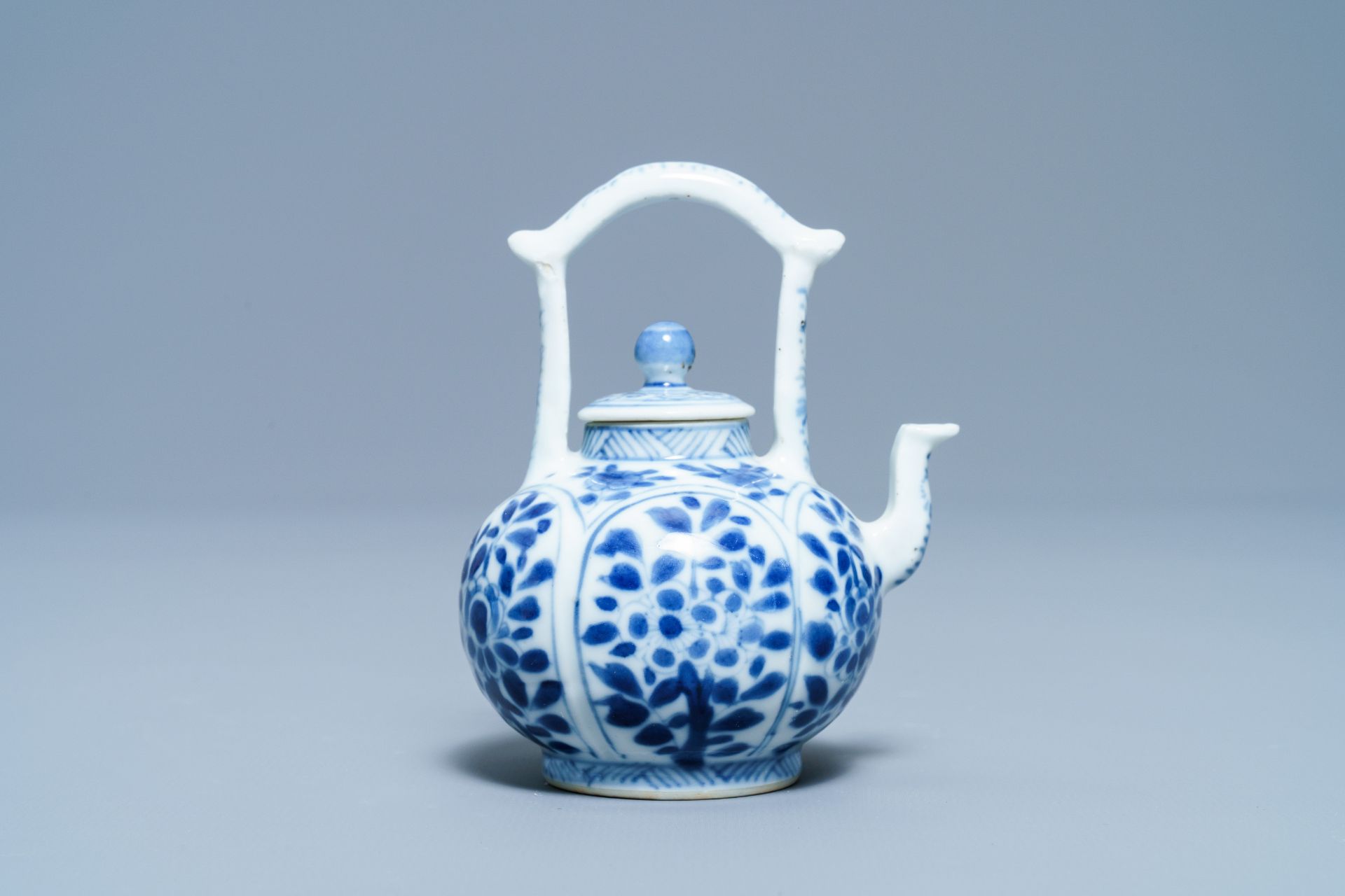 A Chinese blue and white miniature teapot, Kangxi - Image 4 of 7