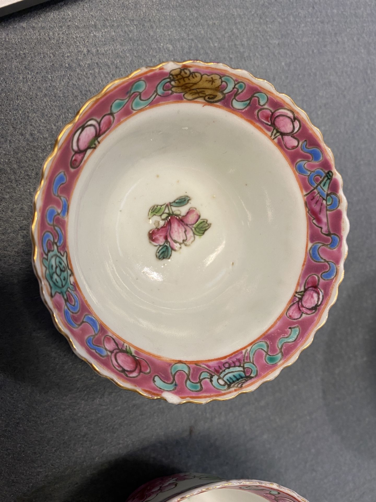 Ten Chinese famille rose bowls and two saucers for the Straits or Peranakan market, 19th C. - Image 19 of 23