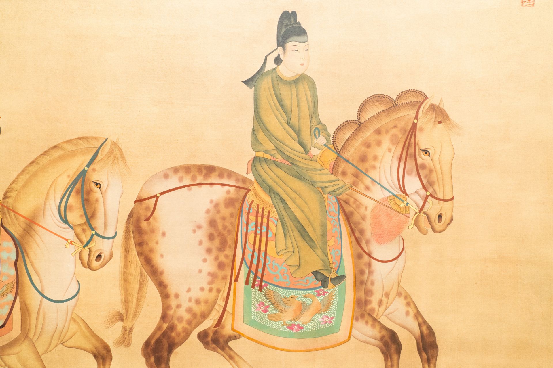 Chinese school, ink and colour on silk, 19/20th C.: 'Three horseriders' - Image 4 of 9