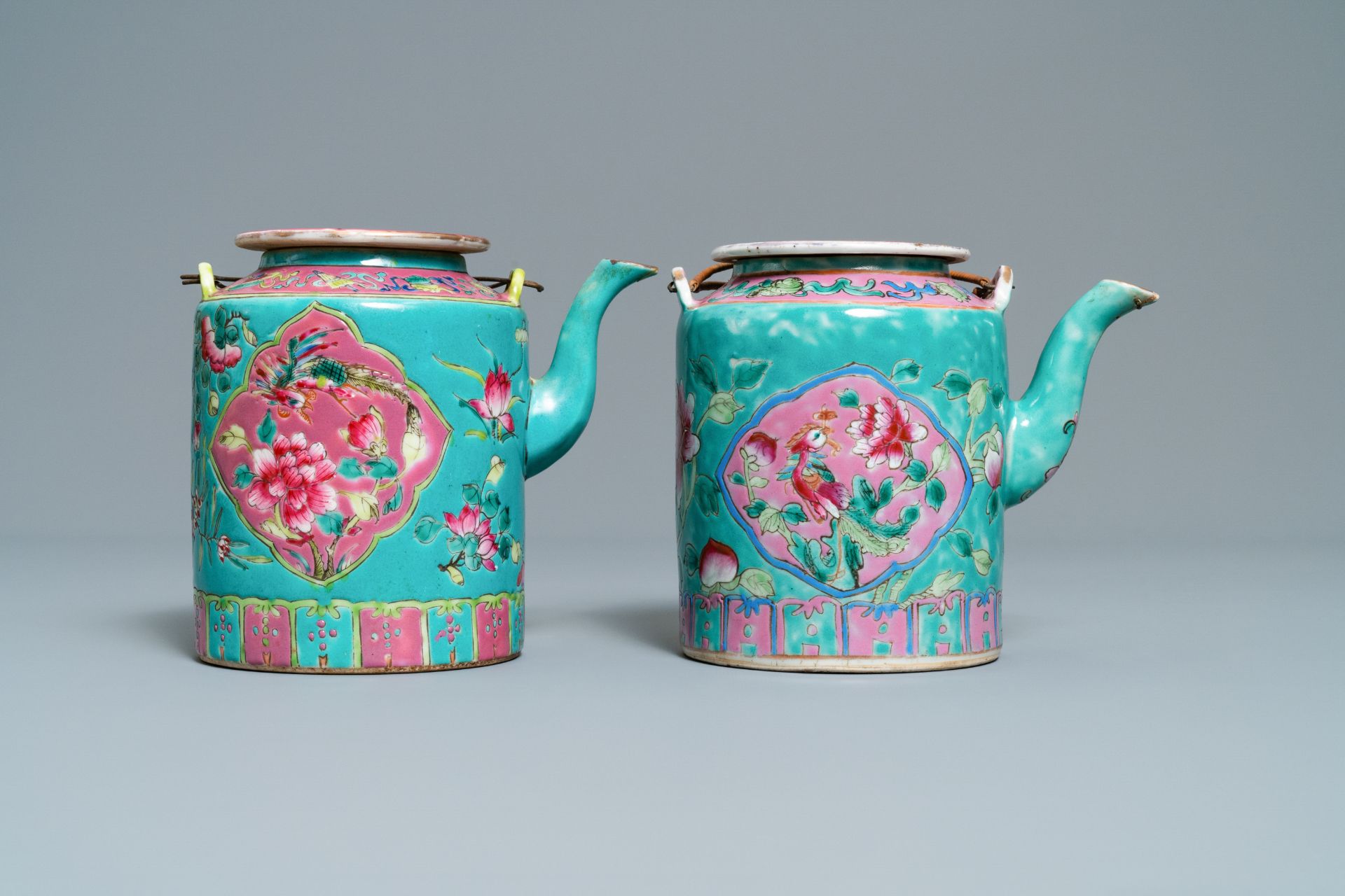 Two large Chinese turquoise-ground famille rose teapots for the Straits or Peranakan market, 19th C. - Image 4 of 10