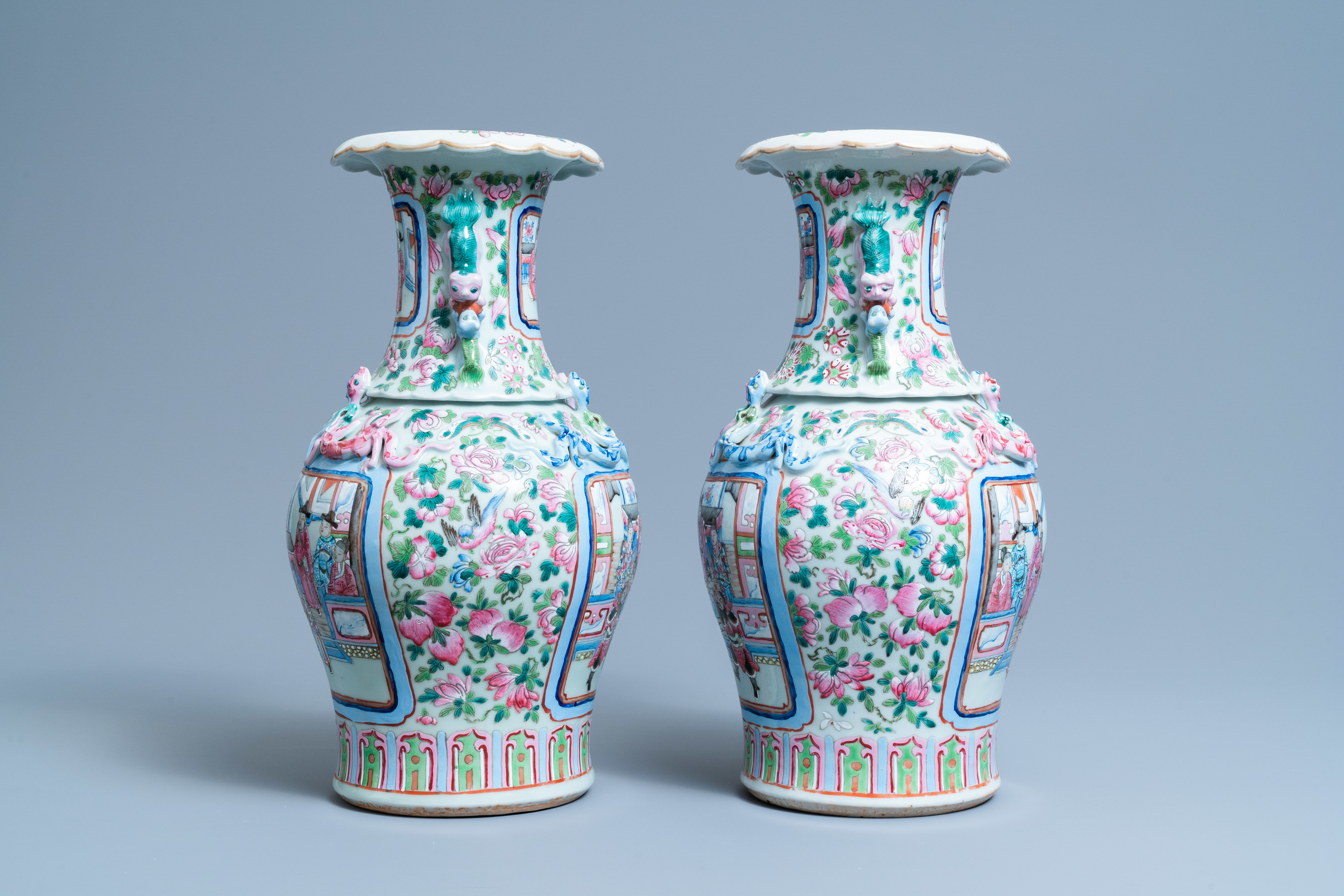 A pair of Chinese famille rose 'court scene' vases, 19th C. - Image 2 of 6