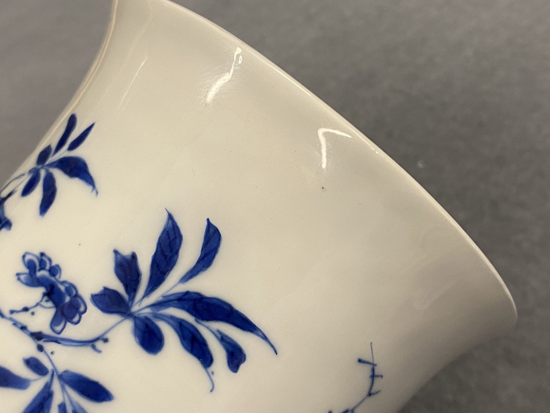 A Chinese blue and white vase with female musicians and dancers, Kangxi - Image 9 of 25