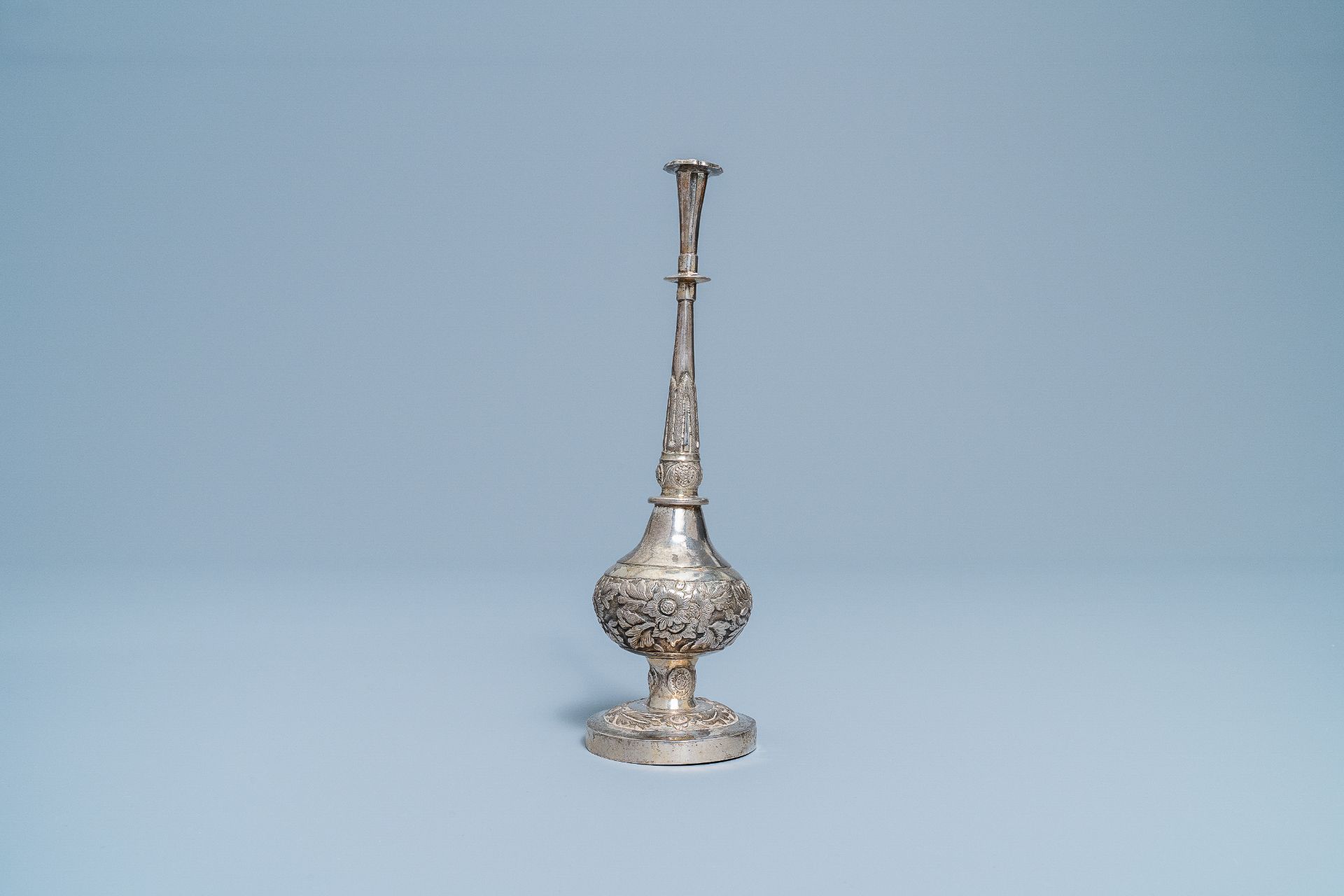 A Chinese inscribed Islamic market silver rosewater sprinkler, 19th C. - Image 3 of 7