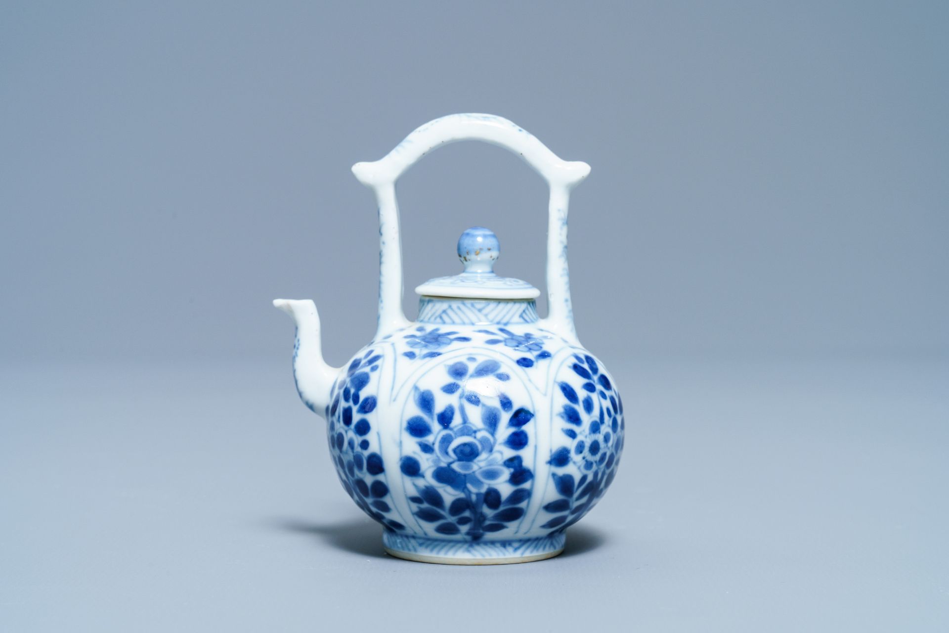 A Chinese blue and white miniature teapot, Kangxi - Image 2 of 7