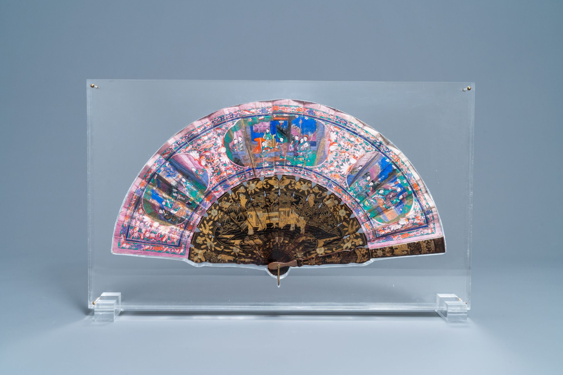 Two Chinese Cantonese painted paper and lacquer fans in plexi mounts, 19th C. - Image 3 of 5