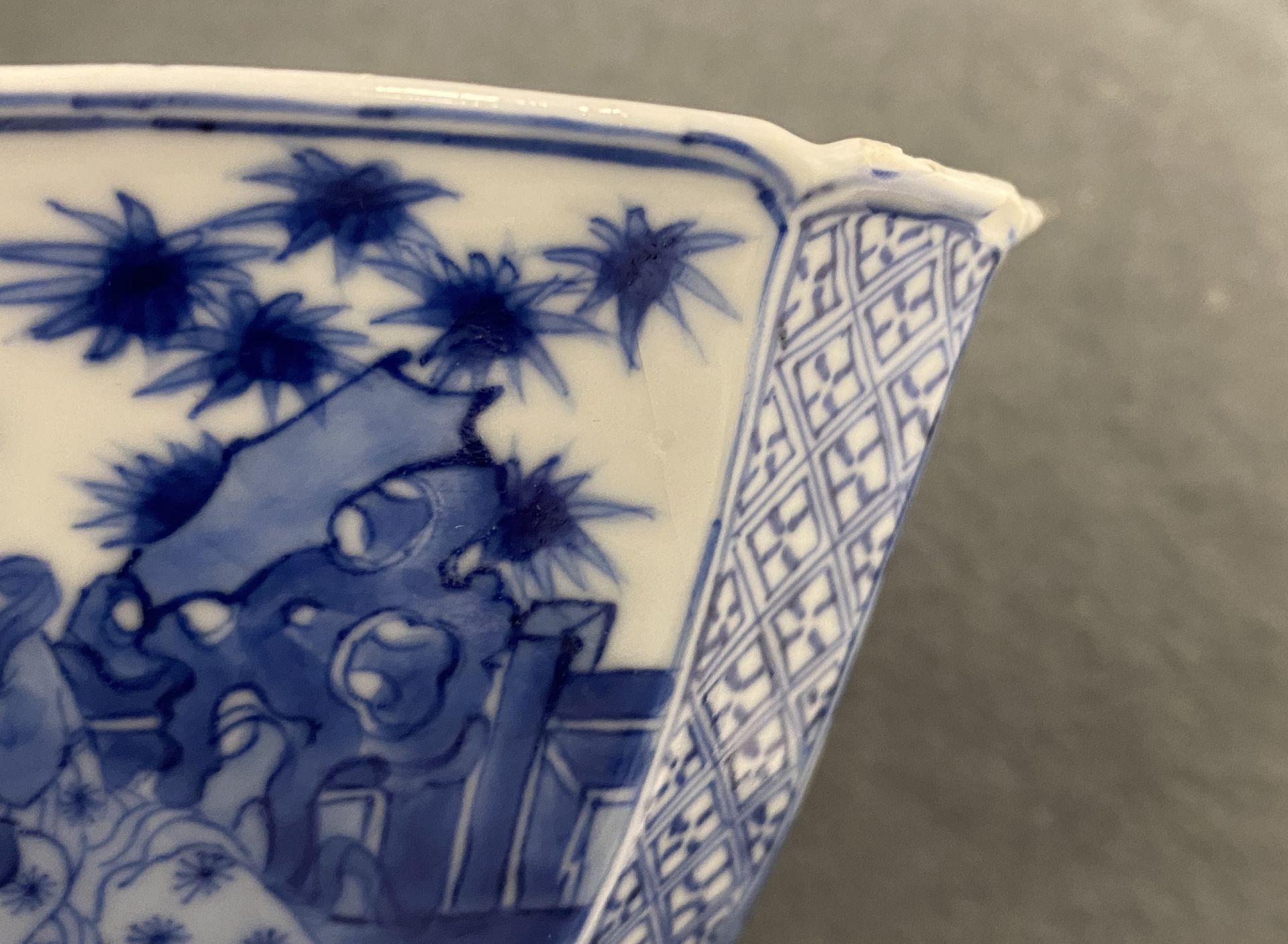 A Chinese blue and white bowl with a lady with cat, Kangxi mark and of the period - Image 11 of 15
