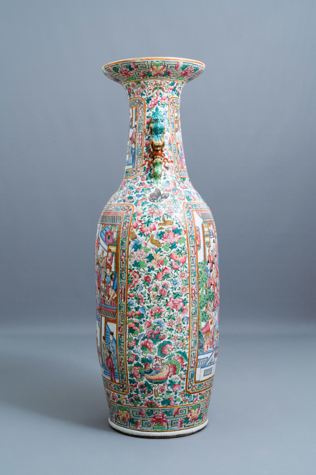 A pair of massive Chinese famille rose vases, 19th C. - Image 5 of 10