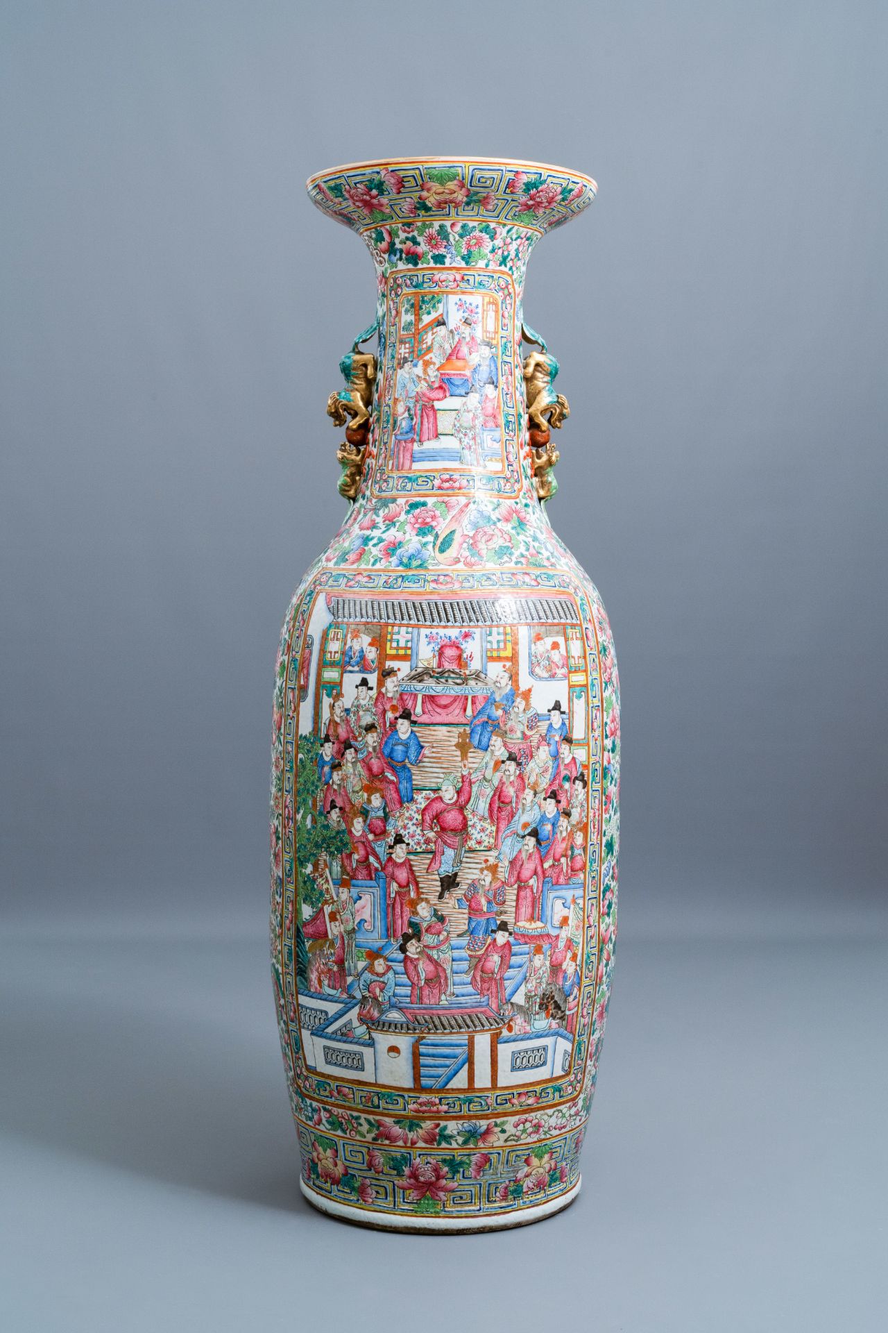 A pair of massive Chinese famille rose vases, 19th C. - Image 4 of 10