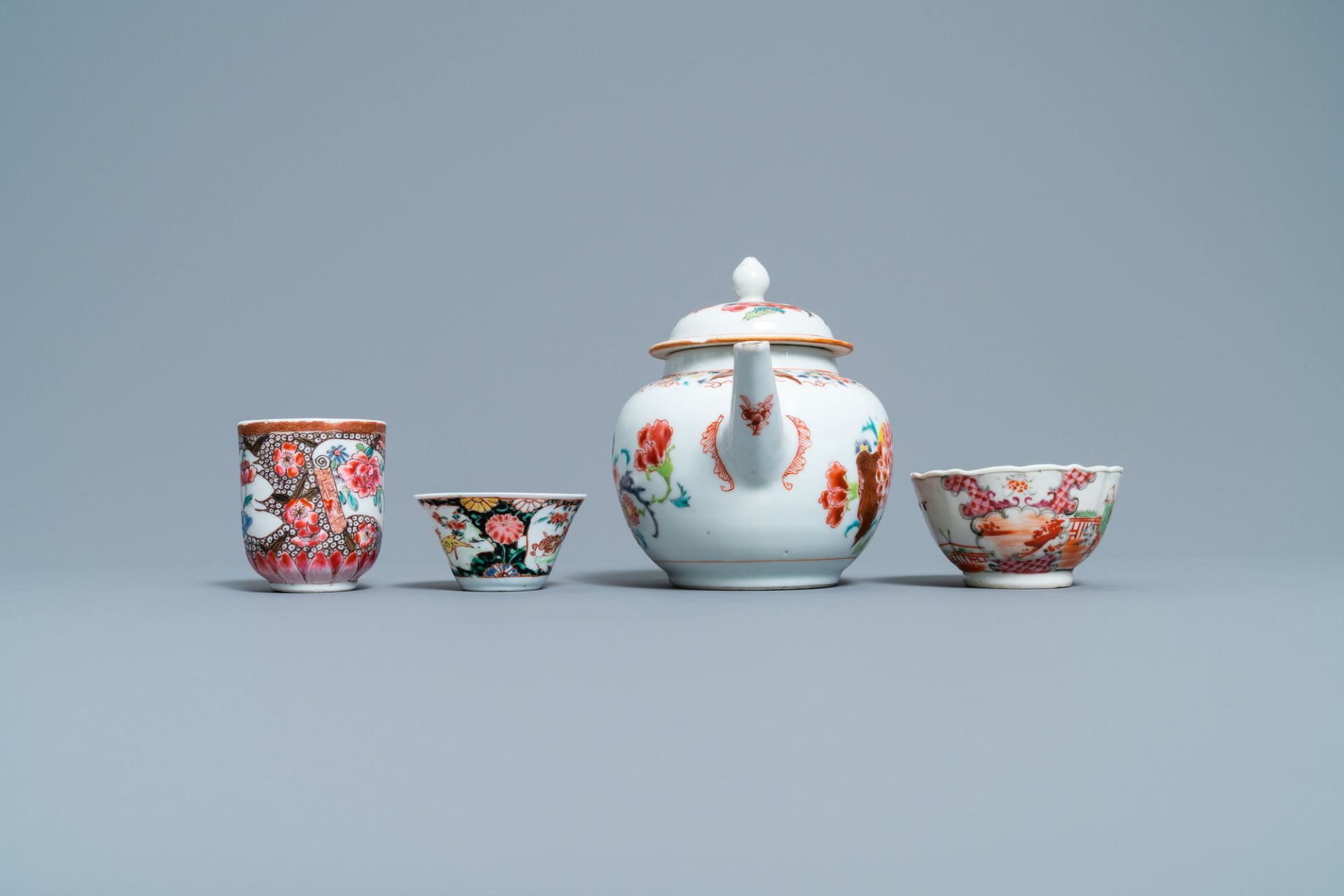 A Chinese famille rose teapot and three cups and saucers, Yongzheng/Qianlong - Image 7 of 9