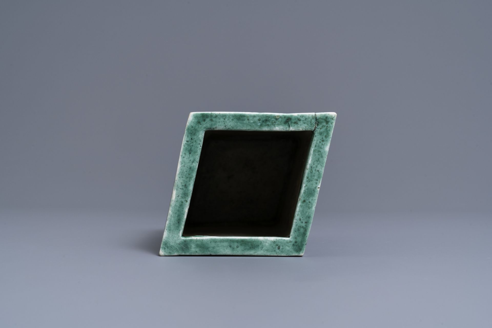 A square Chinese verte biscuit brush pot, Kangxi - Image 6 of 9