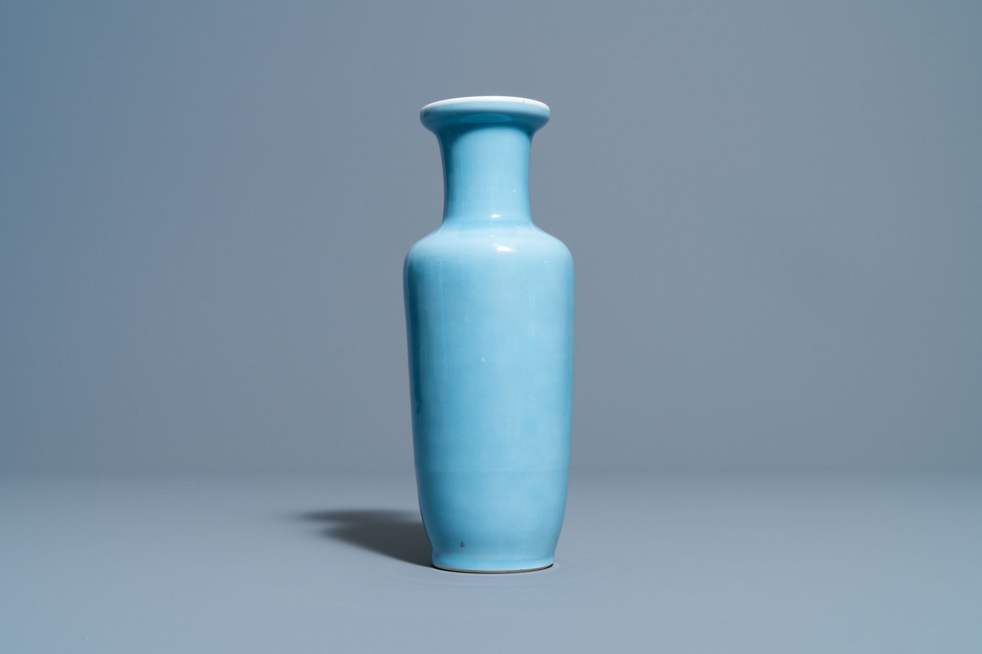 A Chinese monochrome lavender-blue vase, Kangxi mark, 19th C. - Image 2 of 6