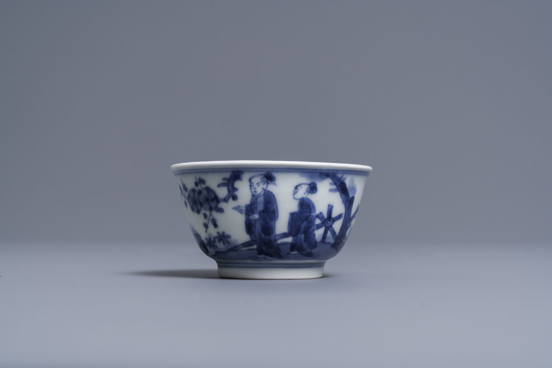 Two Japanese blue and white Arita plates and a cup and saucer, Edo, 17/18th C. - Image 6 of 11