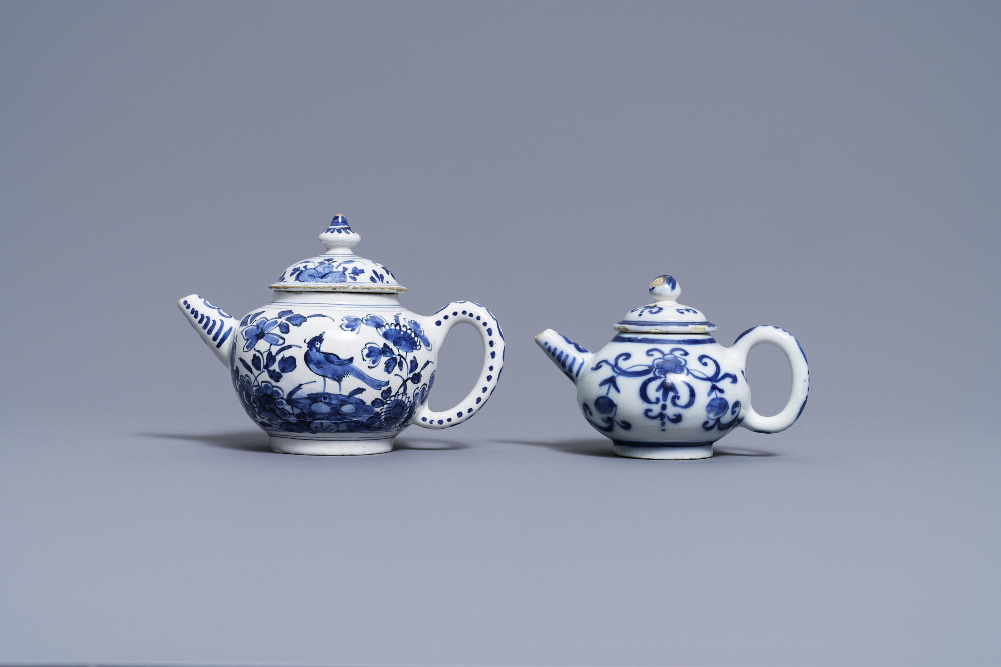 Two Dutch Delft blue and white teapots and covers, 18th C. - Image 2 of 7