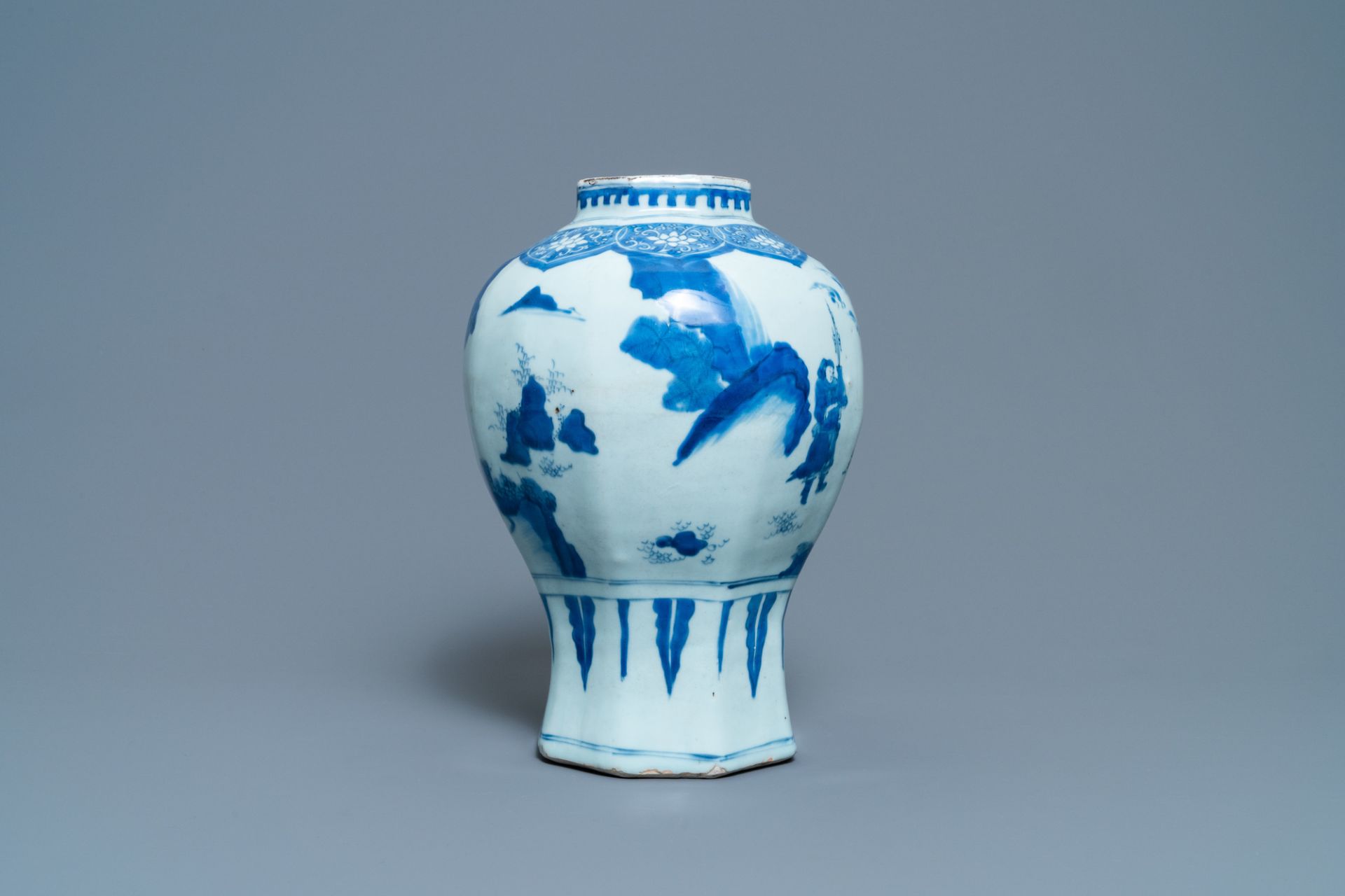 A Chinese blue and white vase with figures in a landscape, Transitional period - Image 2 of 6
