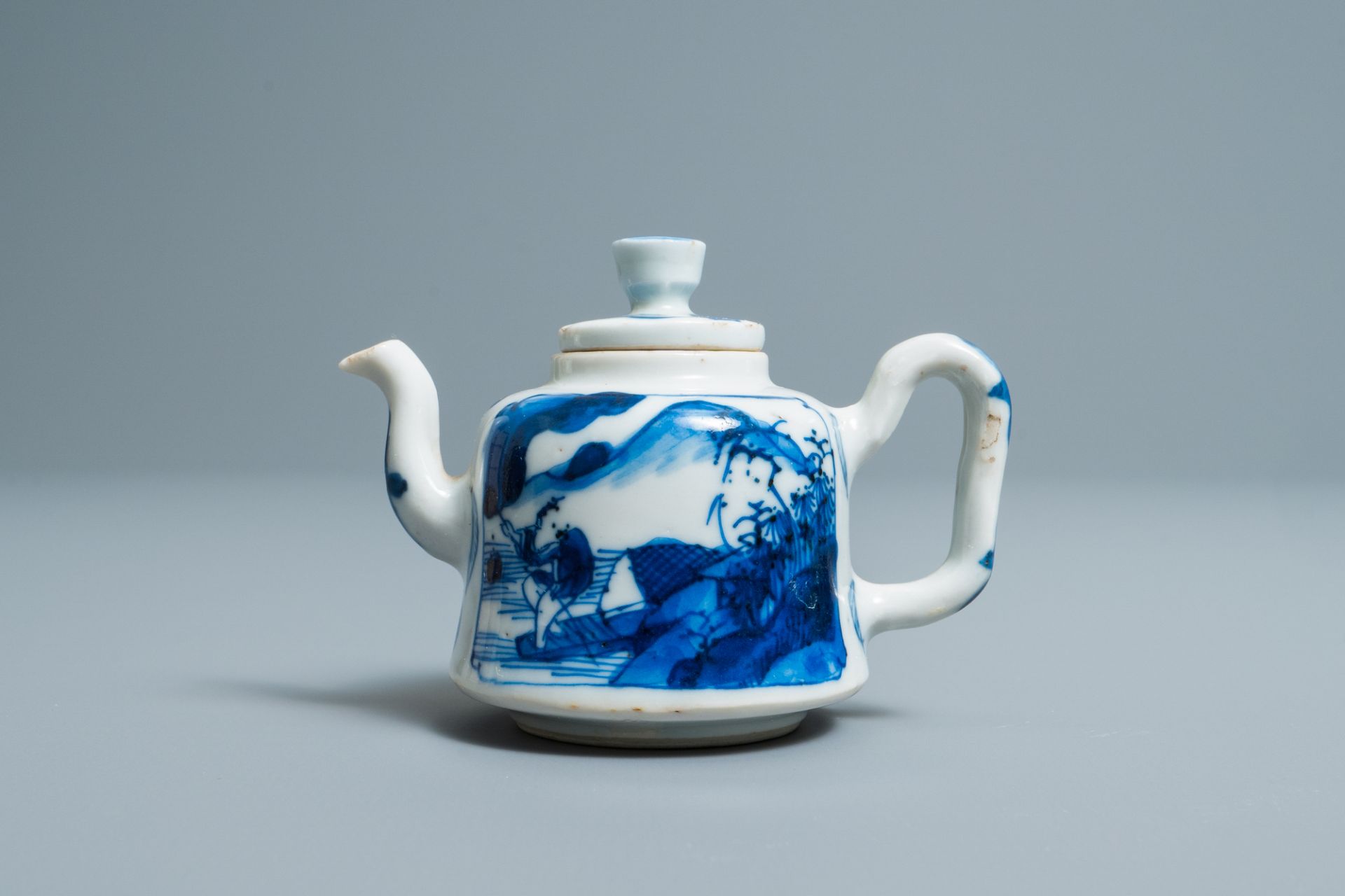 A Chinese blue and white miniature teapot, Kangxi - Image 2 of 7