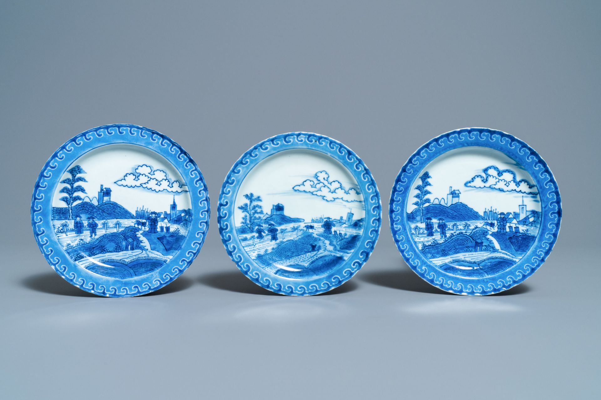 Six Chinese blue and white 'Scheveningen' plates, Kangxi - Image 2 of 5