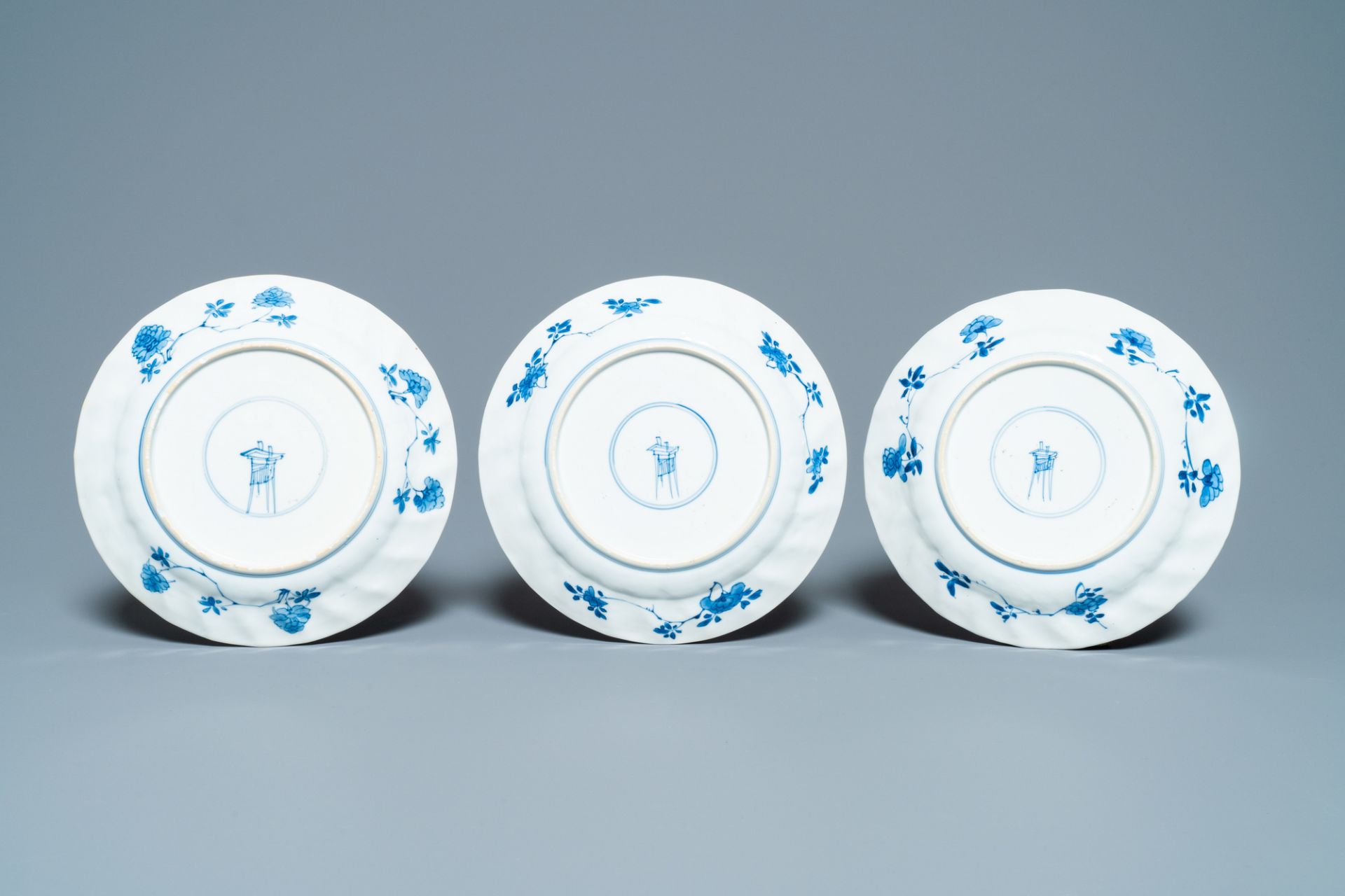 Six Chinese blue and white plates with floral design, Kangxi - Image 3 of 5