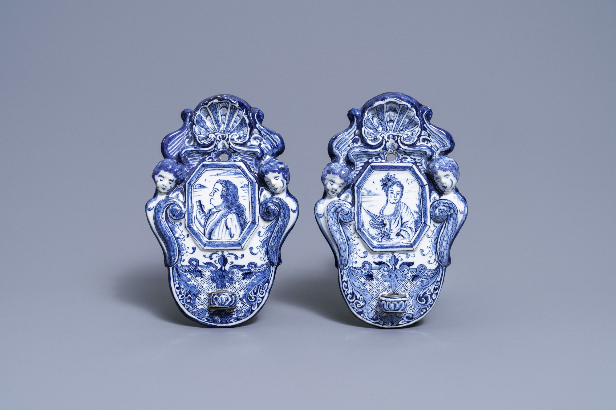 A pair of Dutch Delft blue and white appliques with royalist portraits, 18th C. - Image 3 of 8